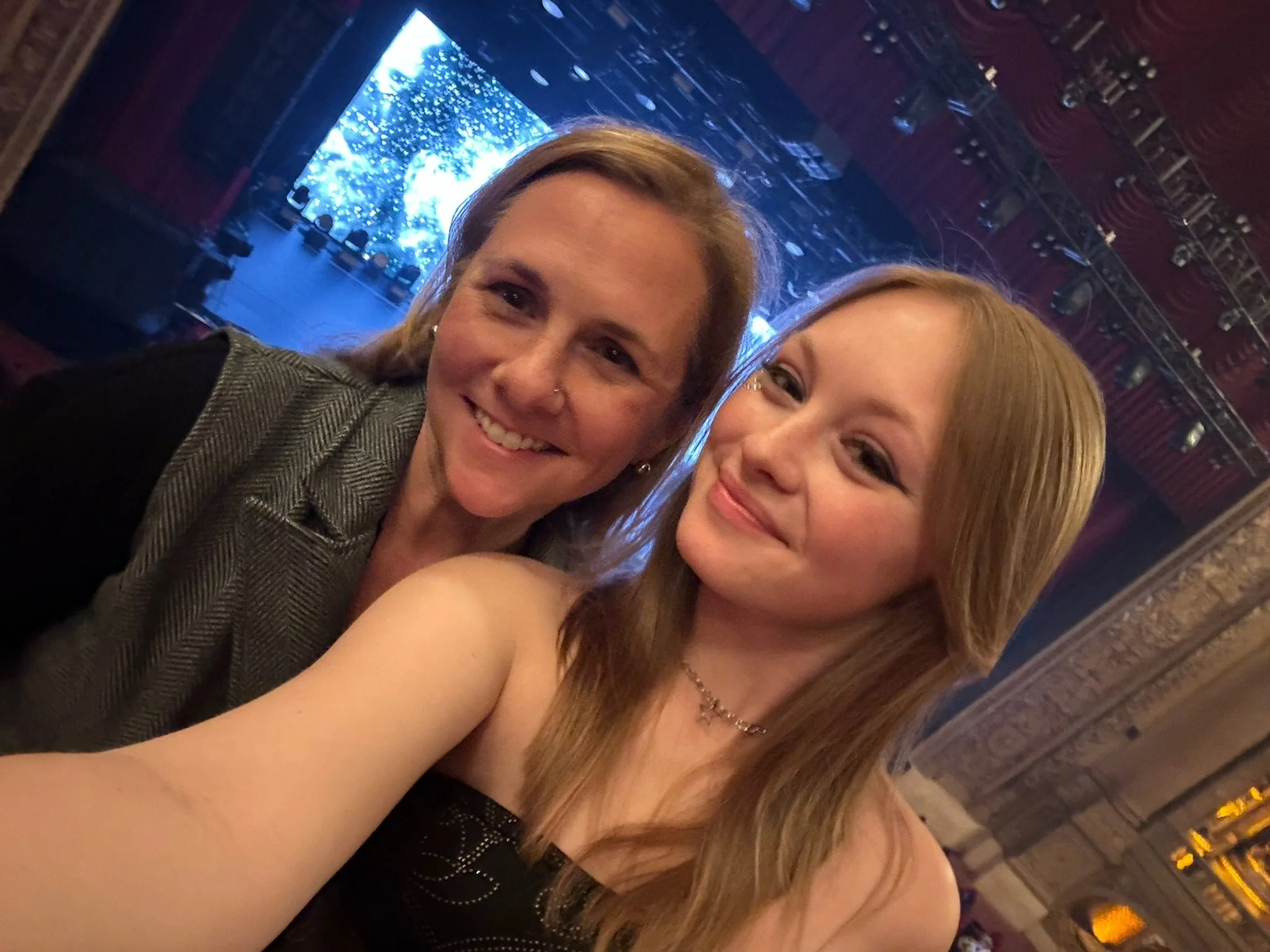 Ginger & Camille Heidel V Richelieu Viola Player