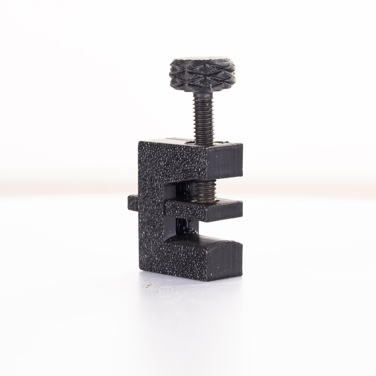 Violin-Clamp-01.jpg