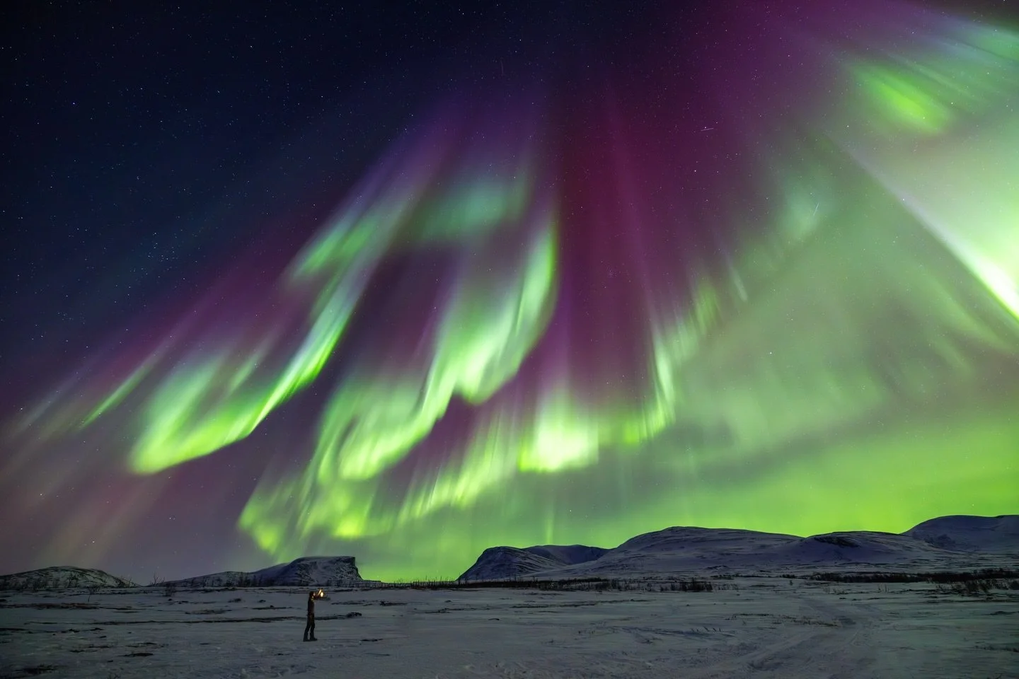 Did you know that Abisko in Swedish Lapland is one of the best locations in the world to see the magical Northern Lights 🎆?

Not only is it located far above the Arctic Circle, but due its favorable geographical location Abisko has a very high proba