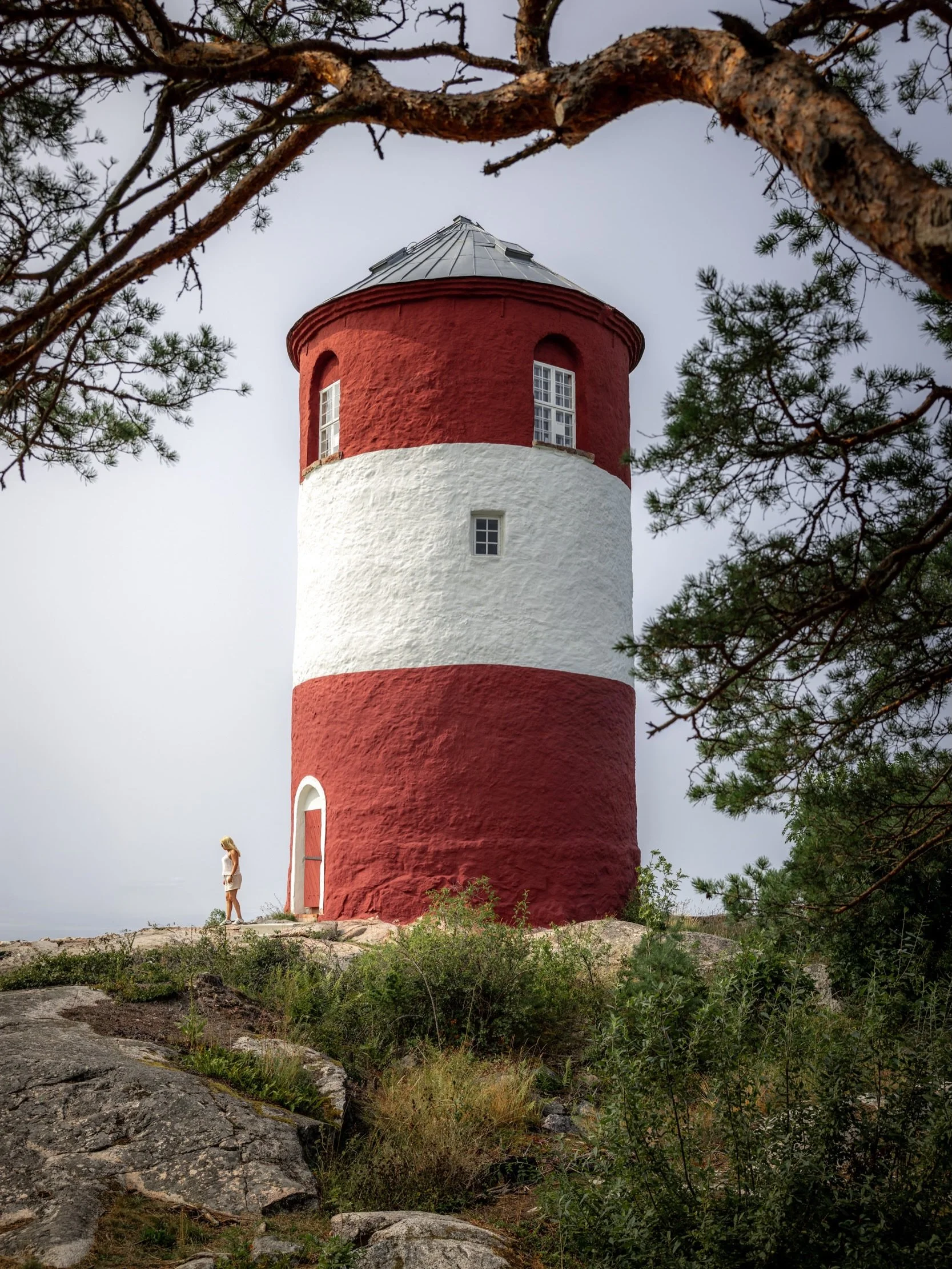 Another island that I find very photogenic is Arholma, considered as the northernmost in Stockholm&rsquo;s Archipelago 🏝️⛵️🗺️.

We spent a weekend there last summer and really enjoyed strolling around in the quiet village, exploring the northern pa