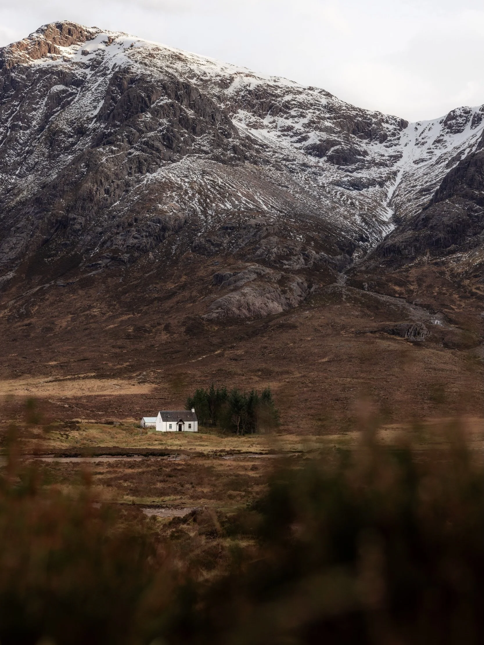 A little preview of what awaits us in Scotland next March&hellip; 🏔️📸

Earlier this year, I spent a week scouting the Isle of Skye and the Glen Coe Valley in the Scottish Highlands &mdash; exploring locations, checking viewpoints, and experiencing 