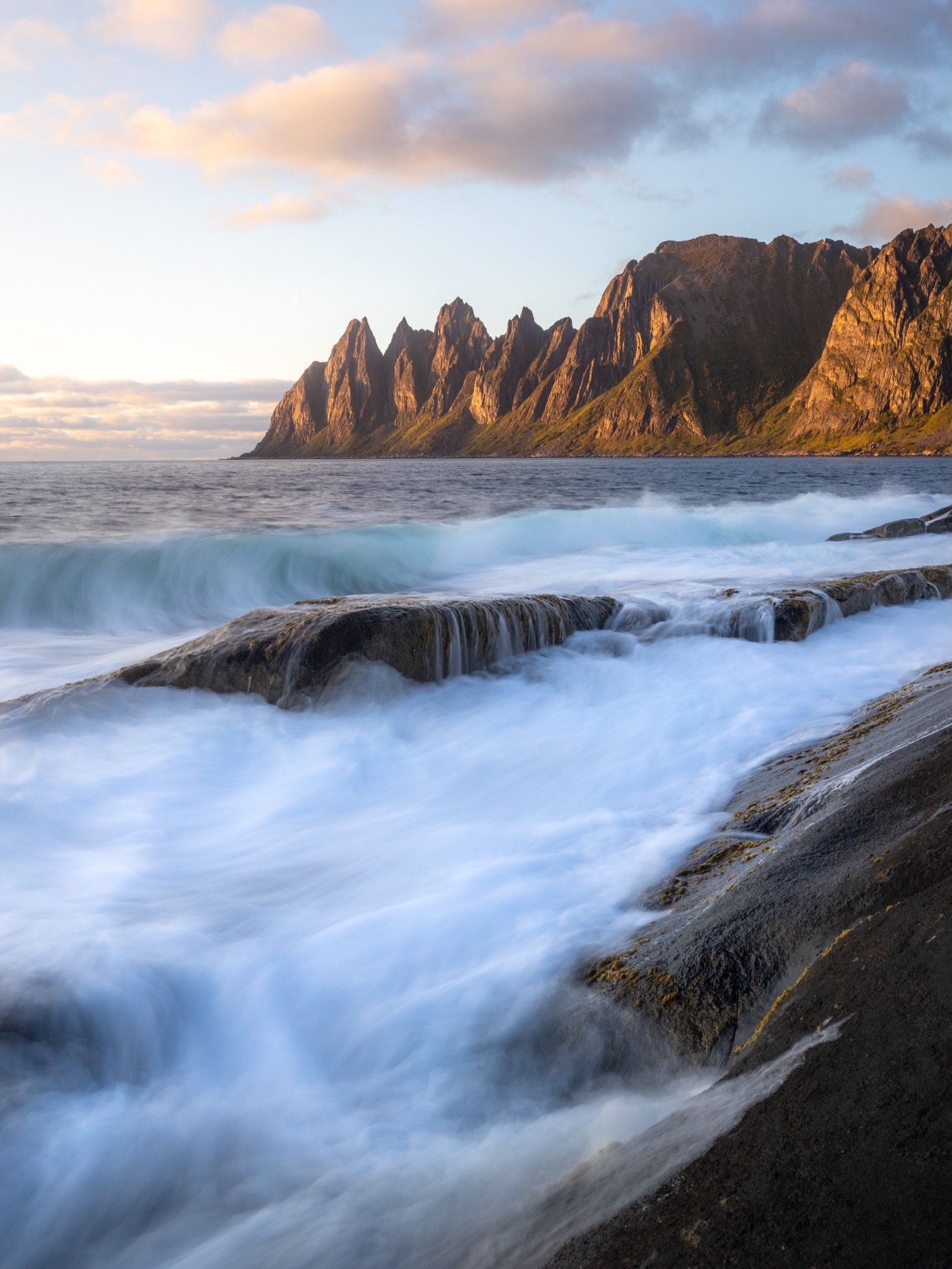 Some places just keep calling you back&hellip; 🍂🇳🇴

And for me, Senja is definitely one of them!

I&rsquo;ve visited this beautiful island in Northern Norway several times now, and somehow it never fails to amaze me.

What I love most about Senja 