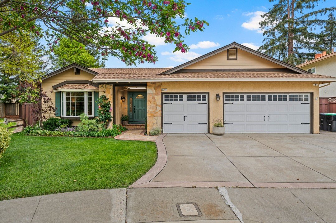 OPEN THIS WEEKEND! 🏠✨
3299 Runnymede Ct, Pleasanton
SAT &amp; SUN - 1pm-4pm
Presented by Katie Moe @katiejunemoe

Nestled on a serene court, this single-story, open floor-plan, home offers the perfect blend of comfort and sophistication. The heart o