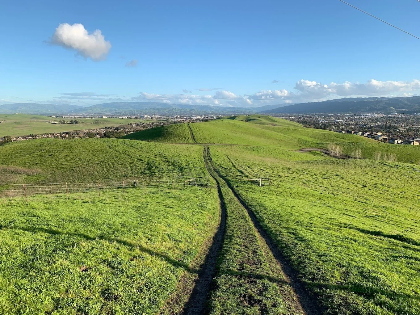 Dougherty Valley Ridge Trail in San Ramon, CA