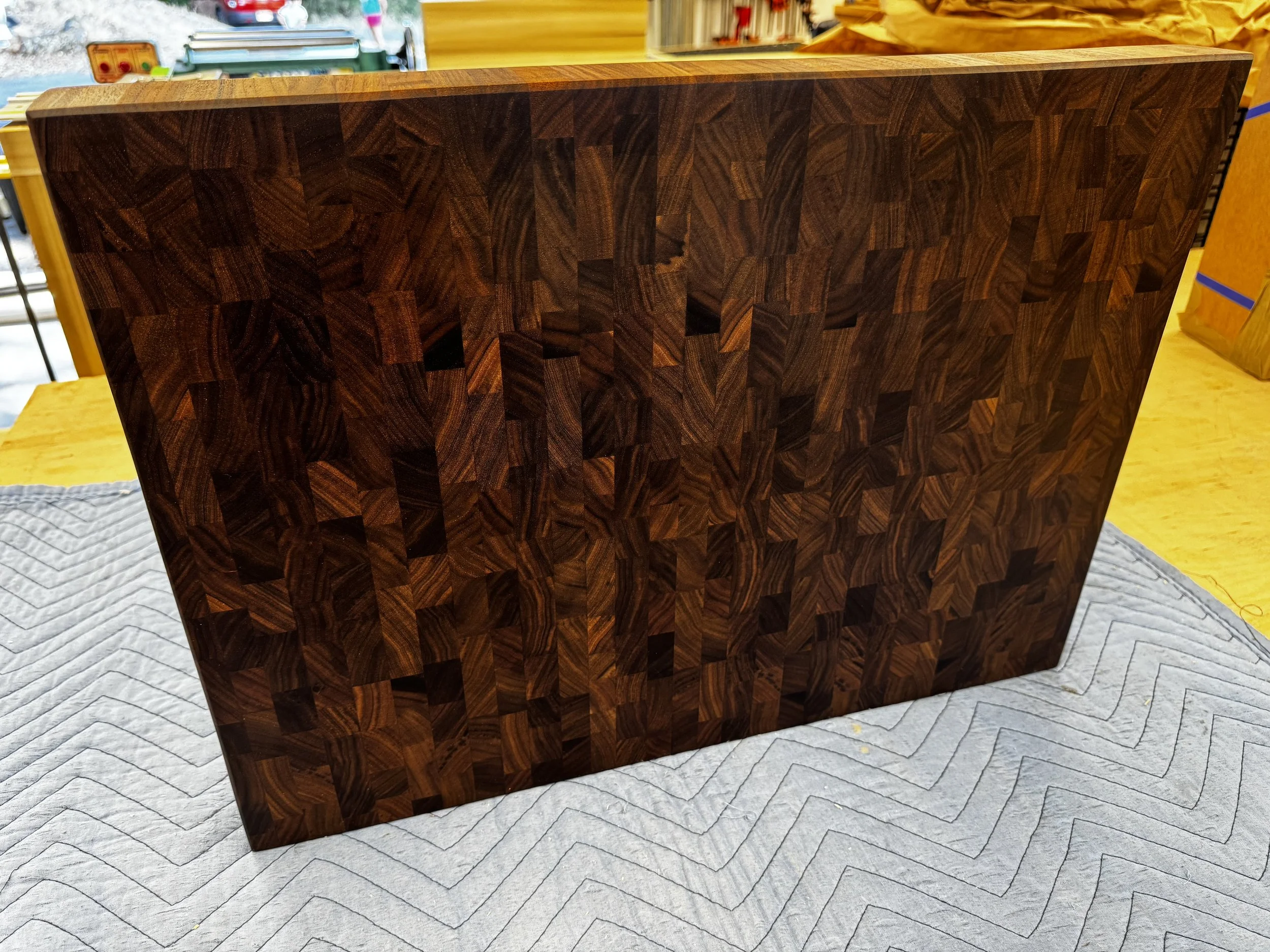 Walnut End Grain Cutting Board (16"x 22"x 2") - Juice Groove and Handles.