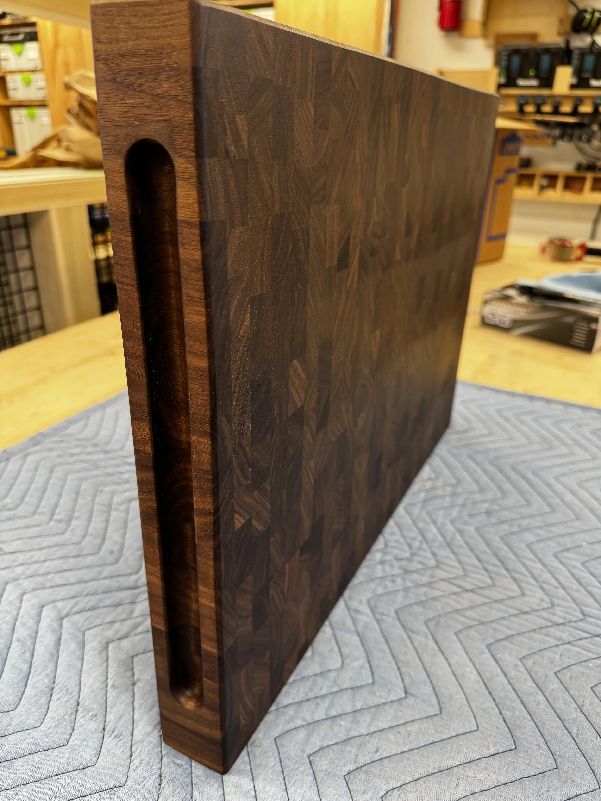 Walnut End Grain Cutting Board (16"x 22"x 2") - Juice Groove and Handles.