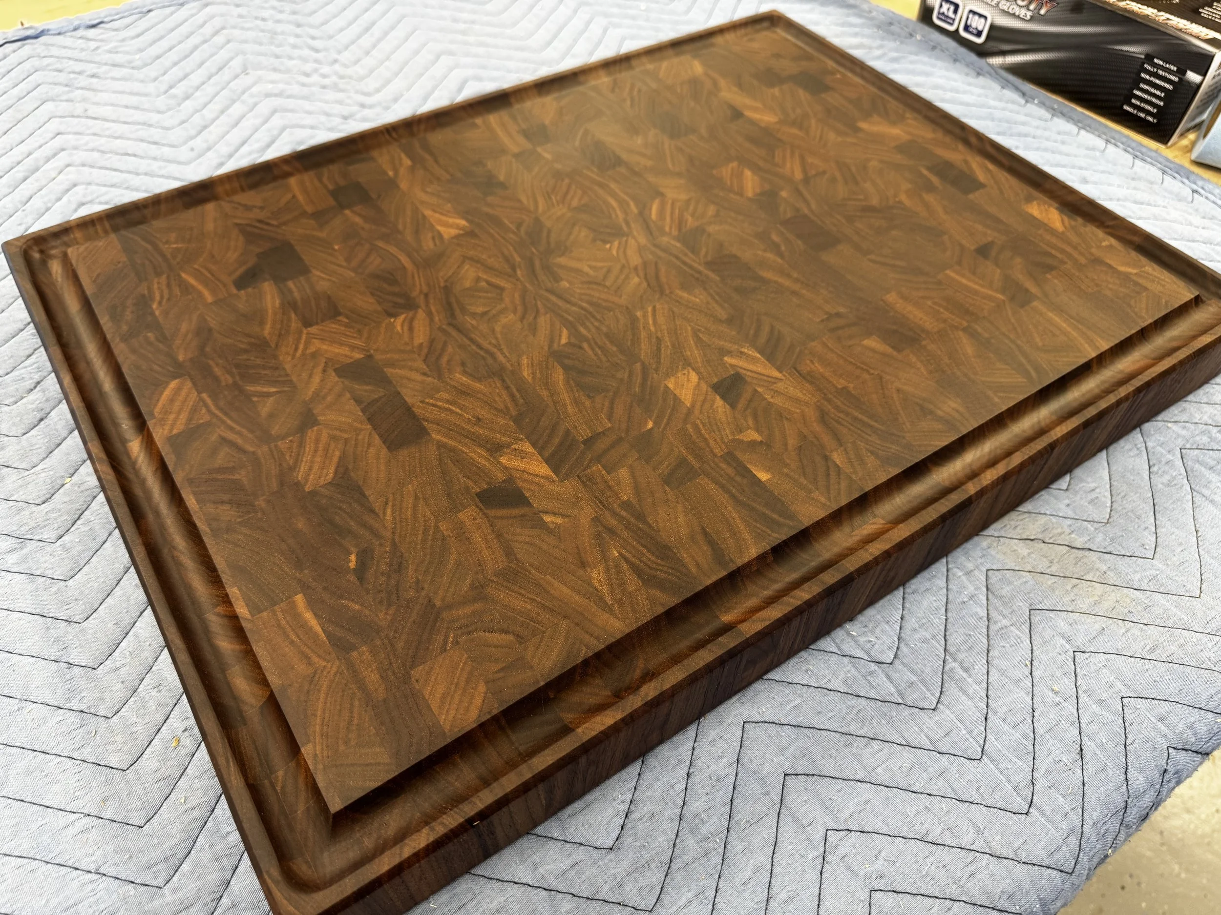 Walnut End Grain Cutting Board (16"x 22"x 2") - Juice Groove and Handles.