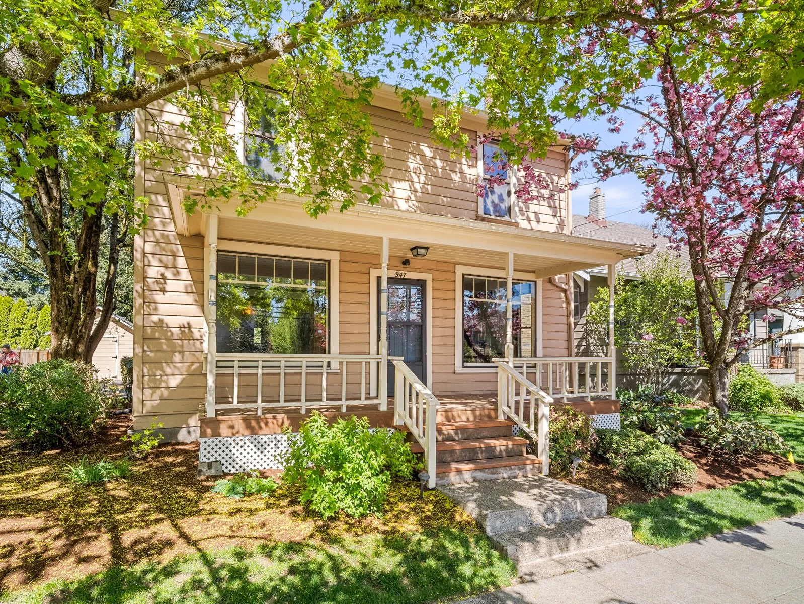 947 SE Spokane St-4.jpg