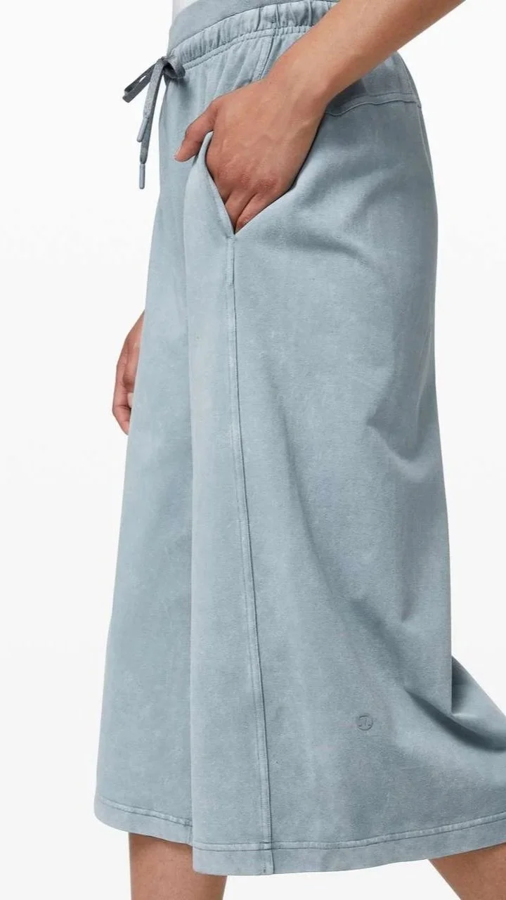 lululemon-inner-glow-culotte-washed-chambray-039096-275628.jpg