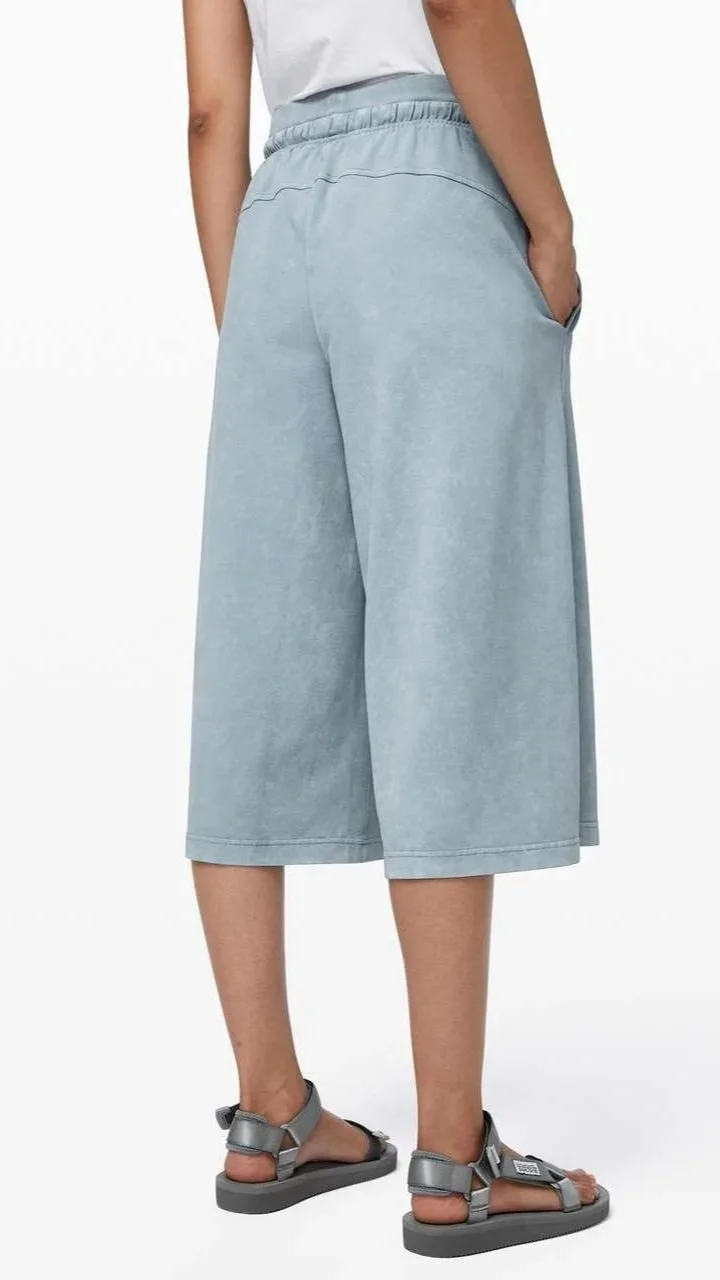 lululemon-inner-glow-culotte-washed-chambray-039096-275626.jpg