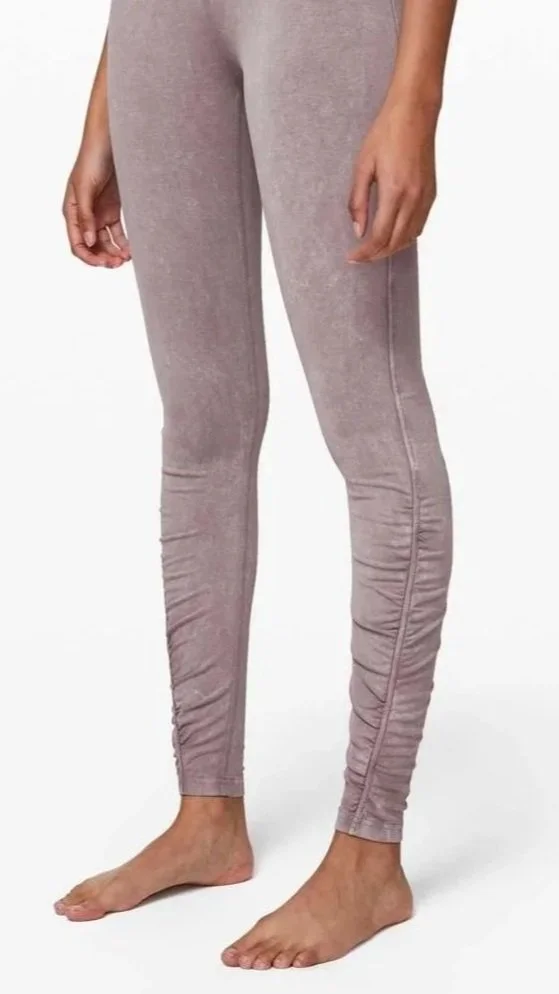 lululemon-inner-glow-tight-28-washed-half-moon-039094-275502.jpg
