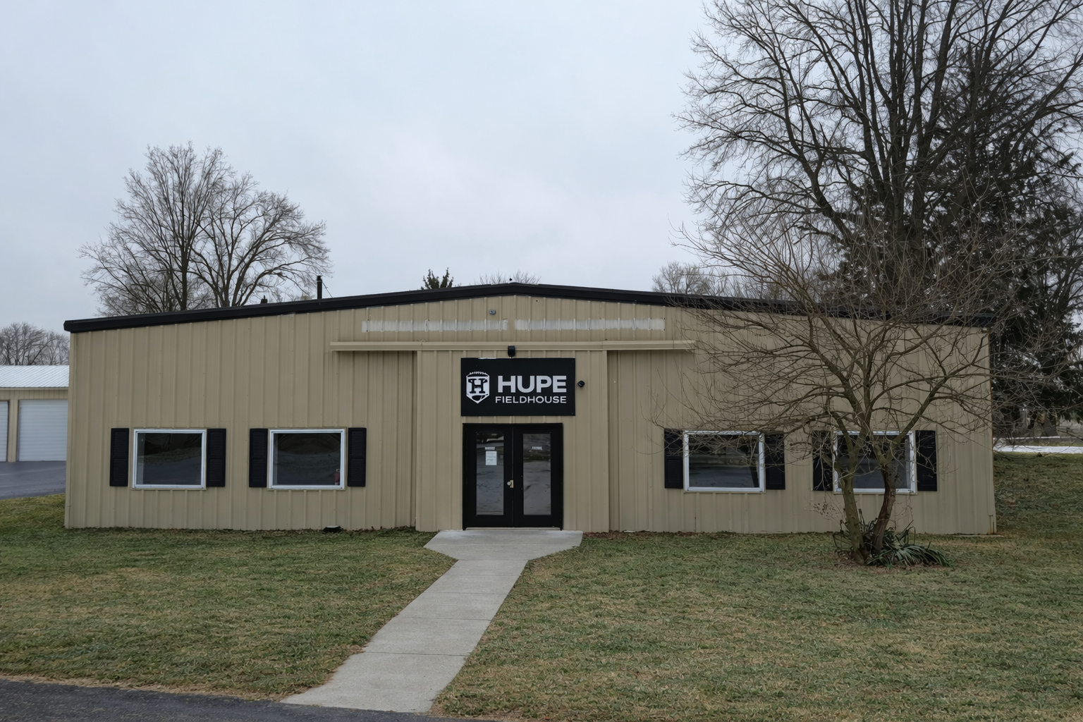 outside hupe photo.png