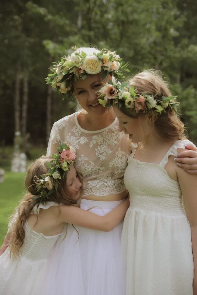 Juhannuskukkaseppelekurssi