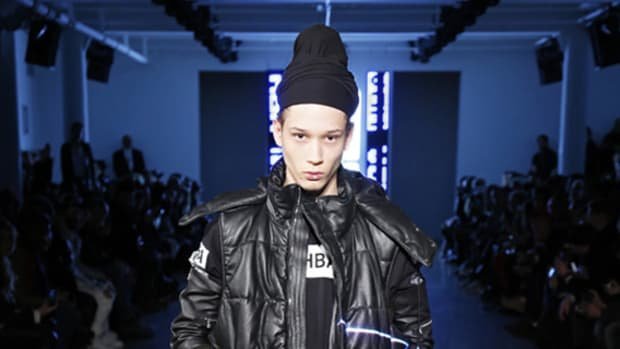 hood-by-air-fall-2013-collection-runway-video-01.jpg