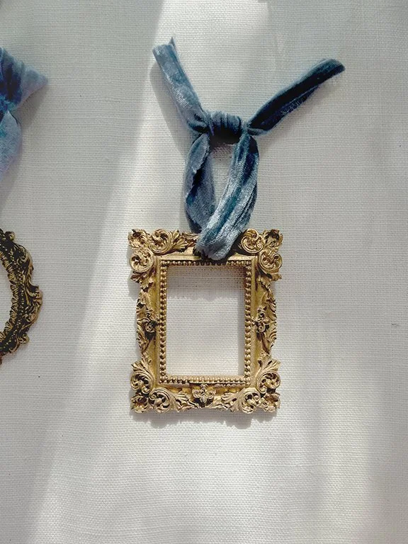 vintage-frame-ornament-square-beloved-paper-2-sm.jpg