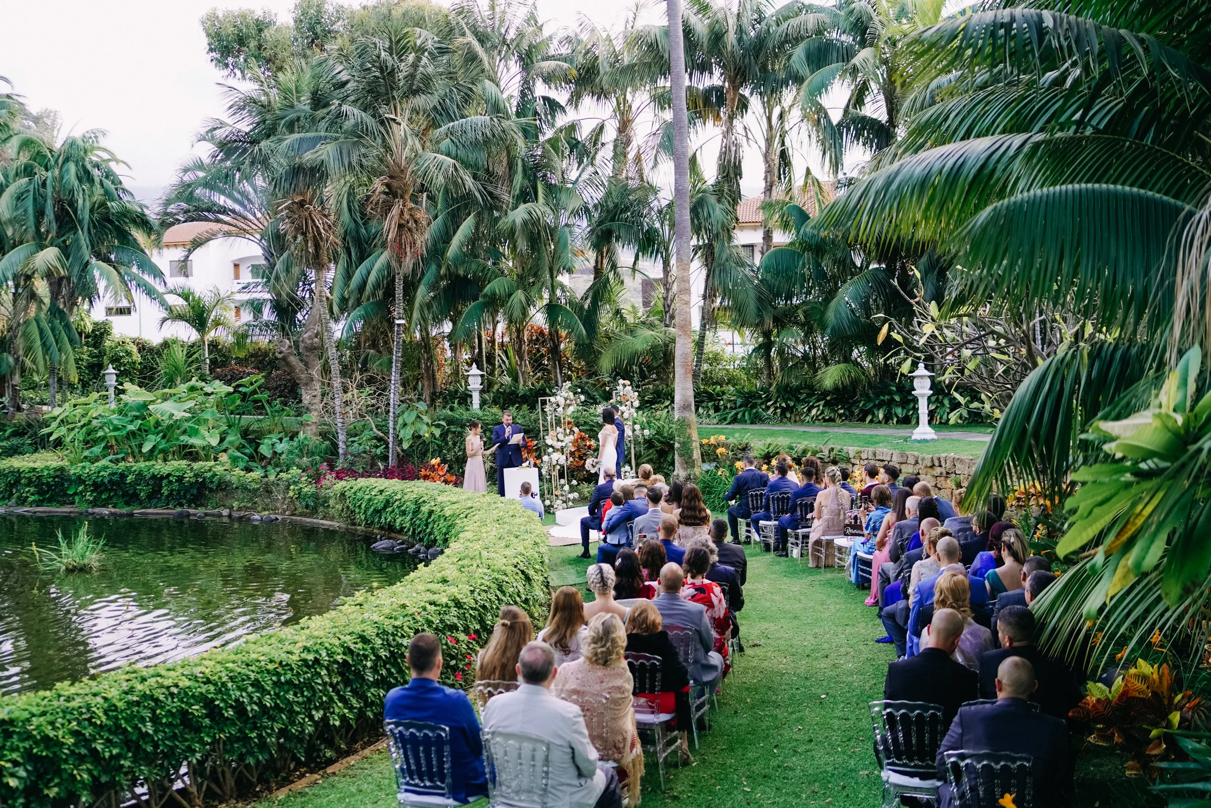 Vivi and Moi 2087.jpg