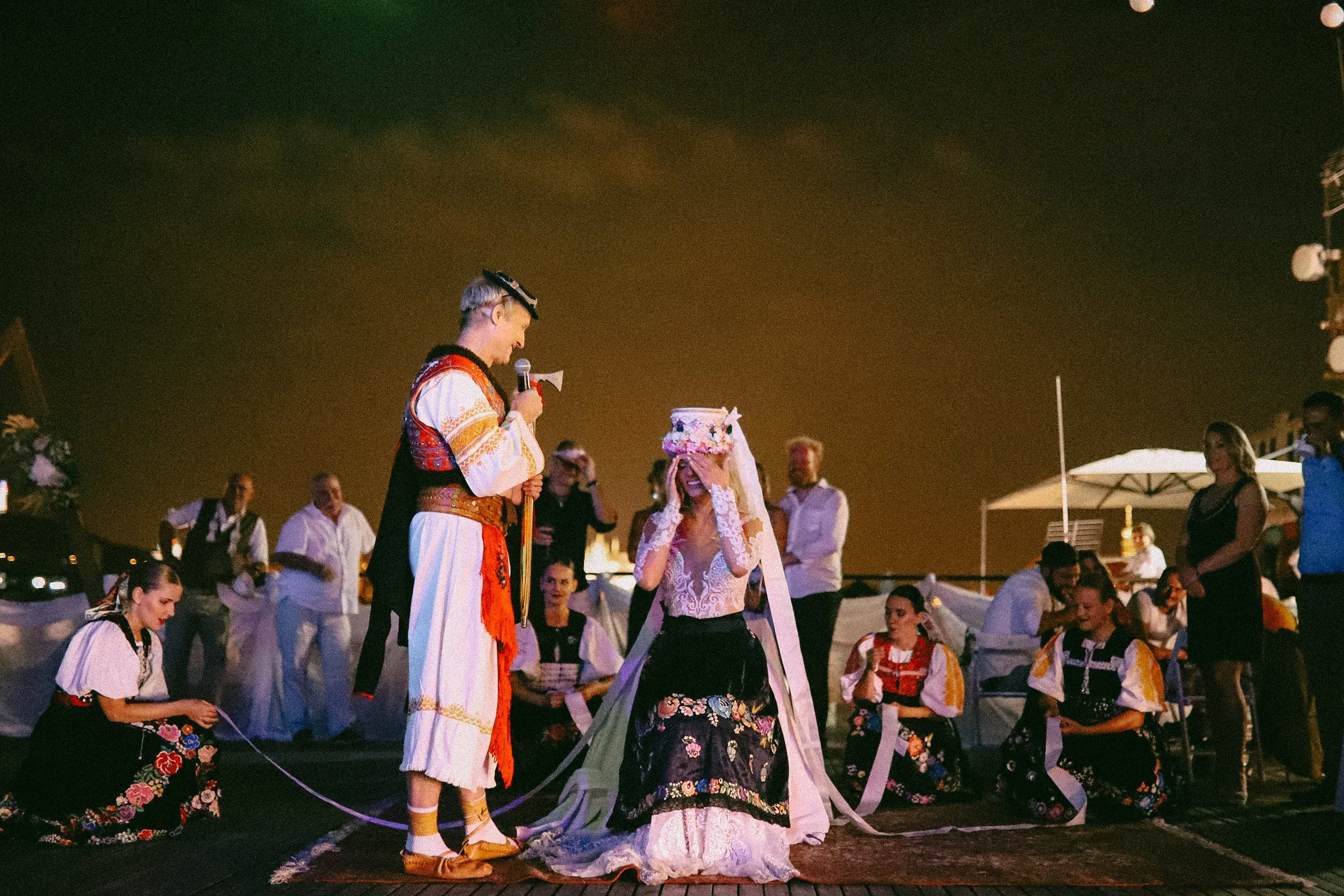 Prague rooftop wedding 208.jpg