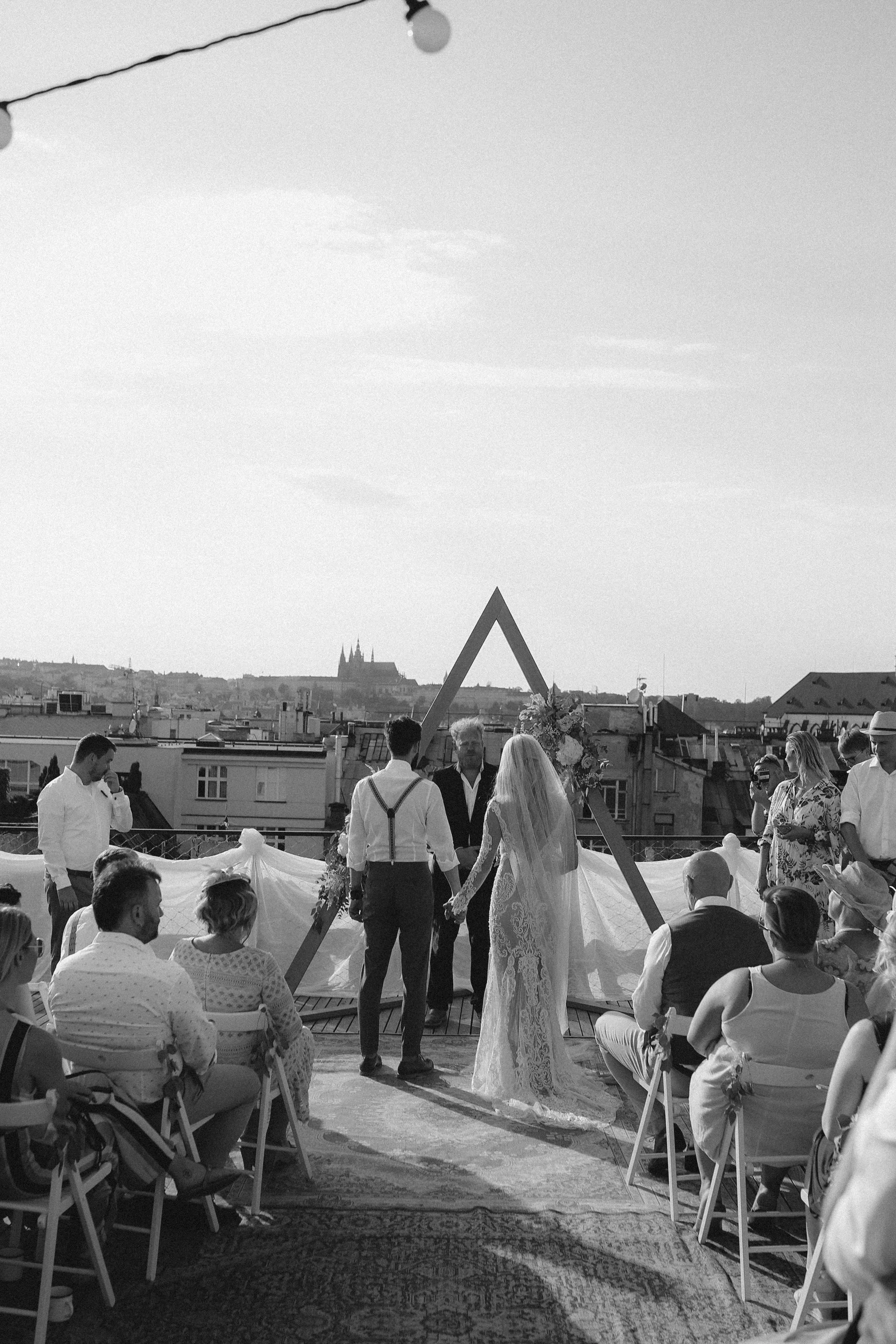 Prague rooftop wedding 72.jpg