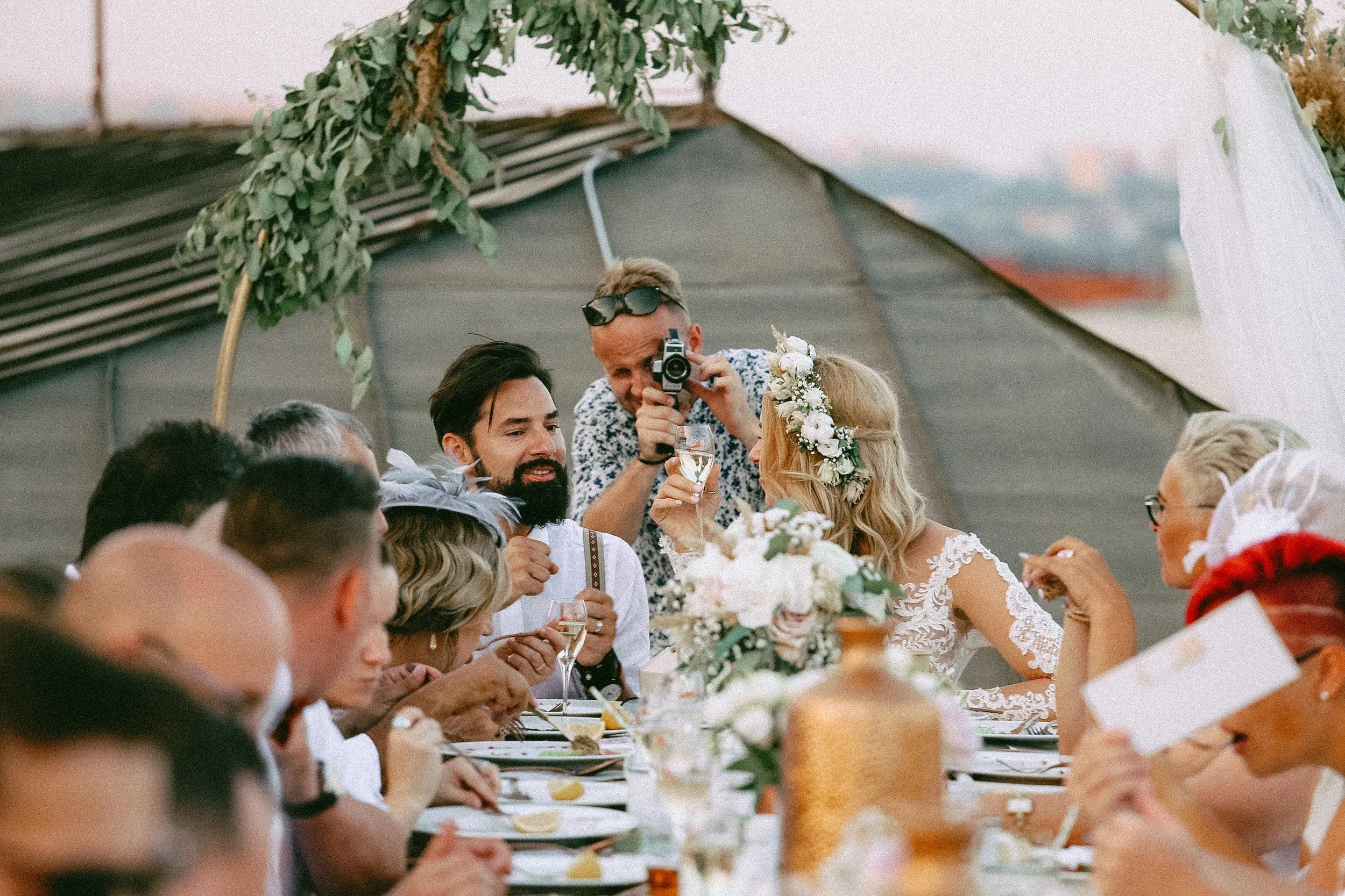 Prague rooftop wedding 236.jpg