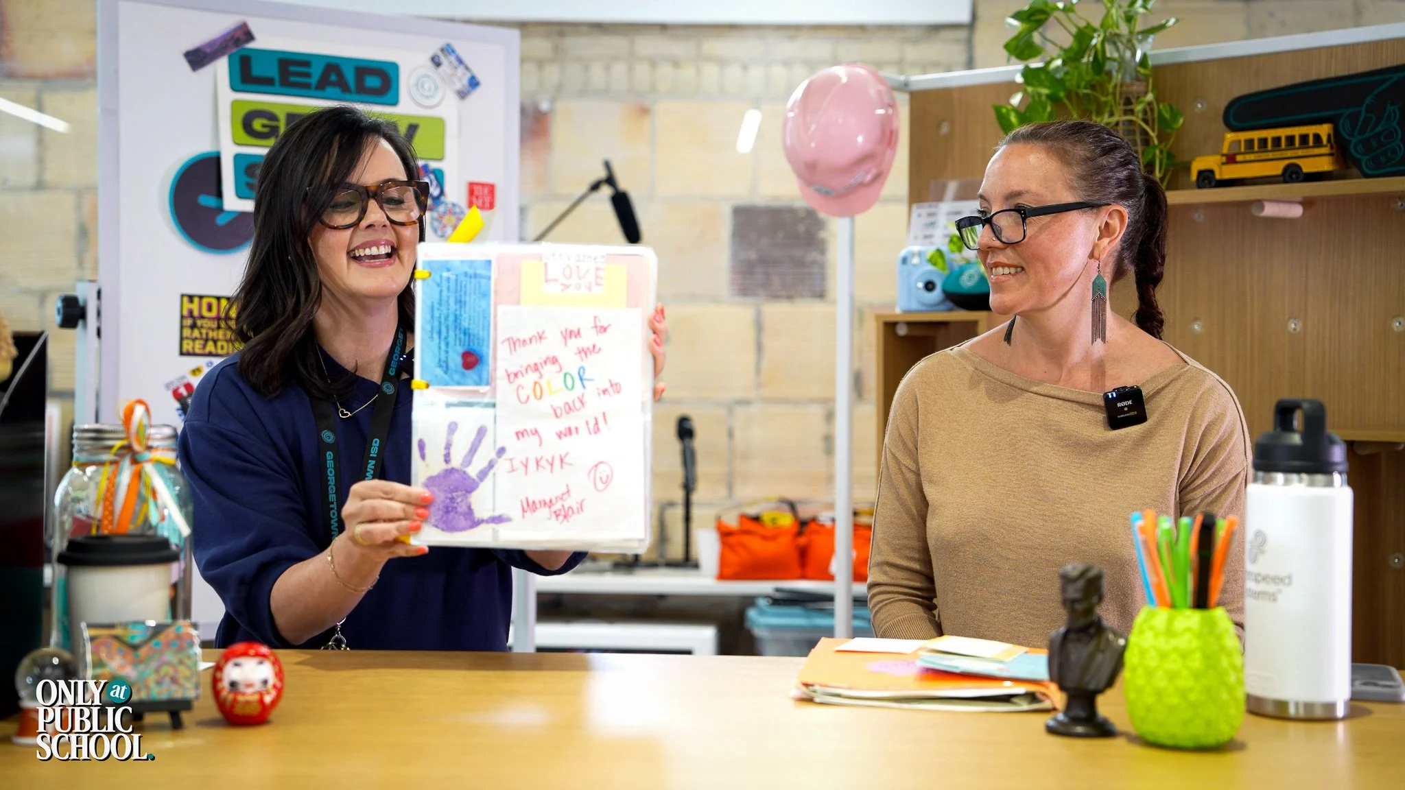 GISD Show &amp; Tell: Amber &amp; Jordan ✉️ 🖊️