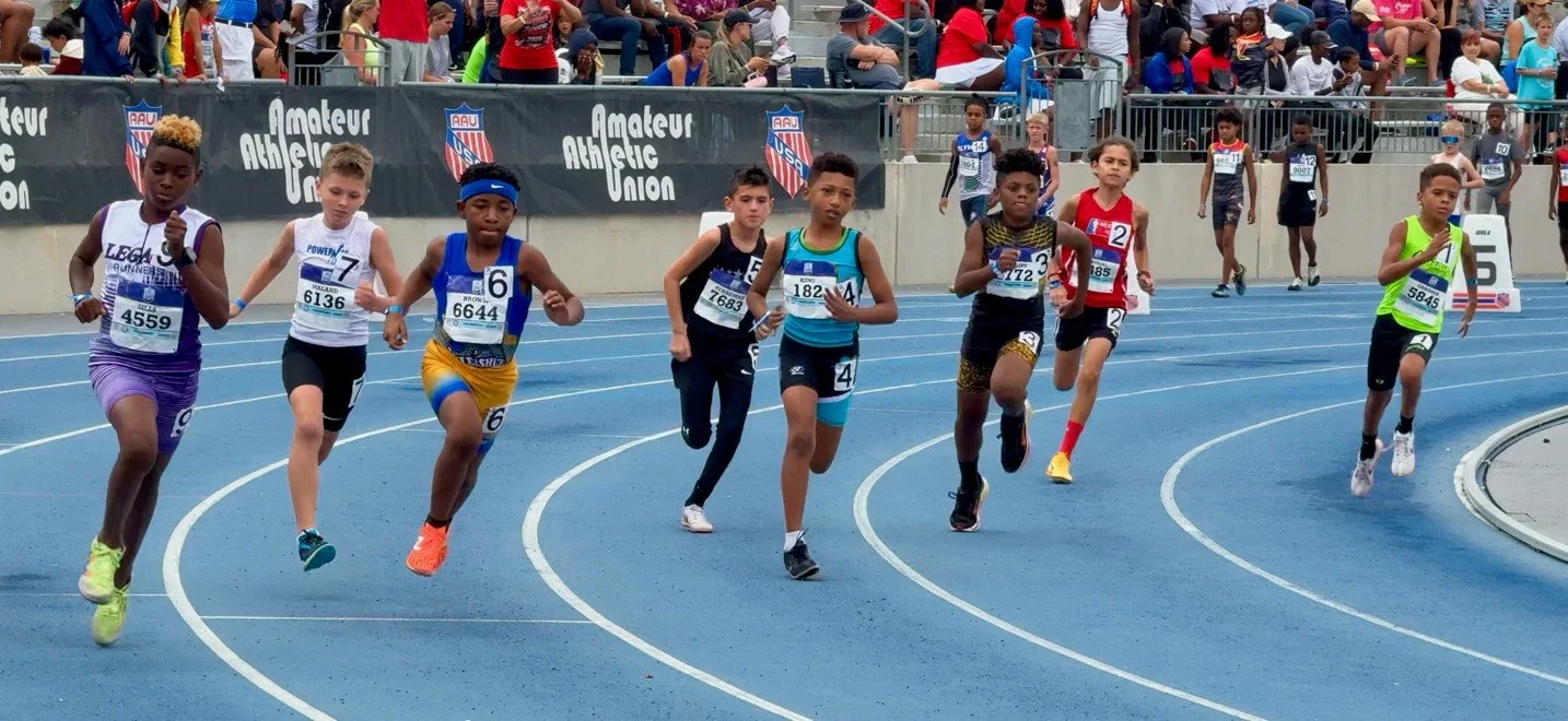 Adan 800 meters (1).jpg