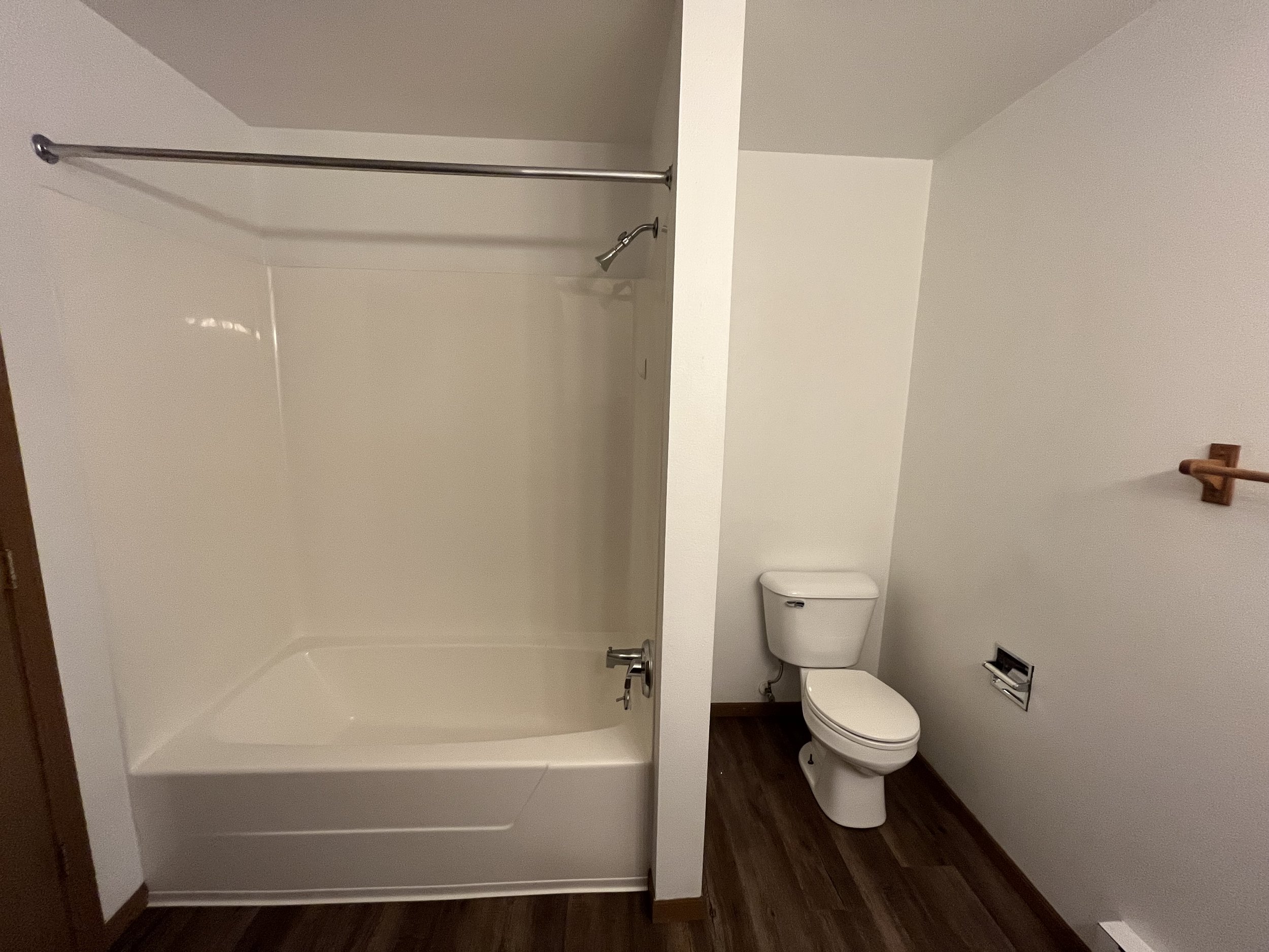1001 Grandview (11).jpg