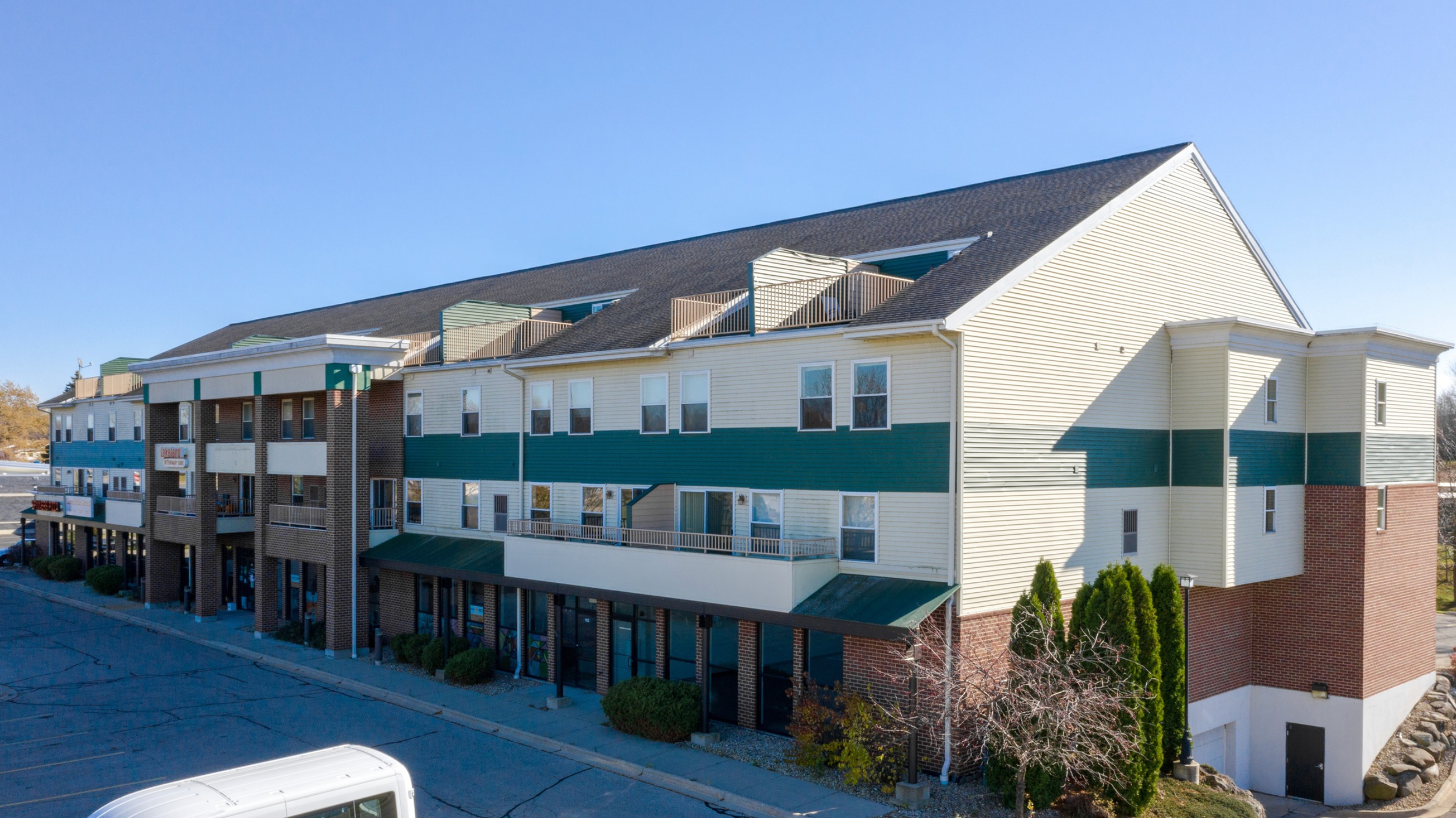 McComb Place Apartments