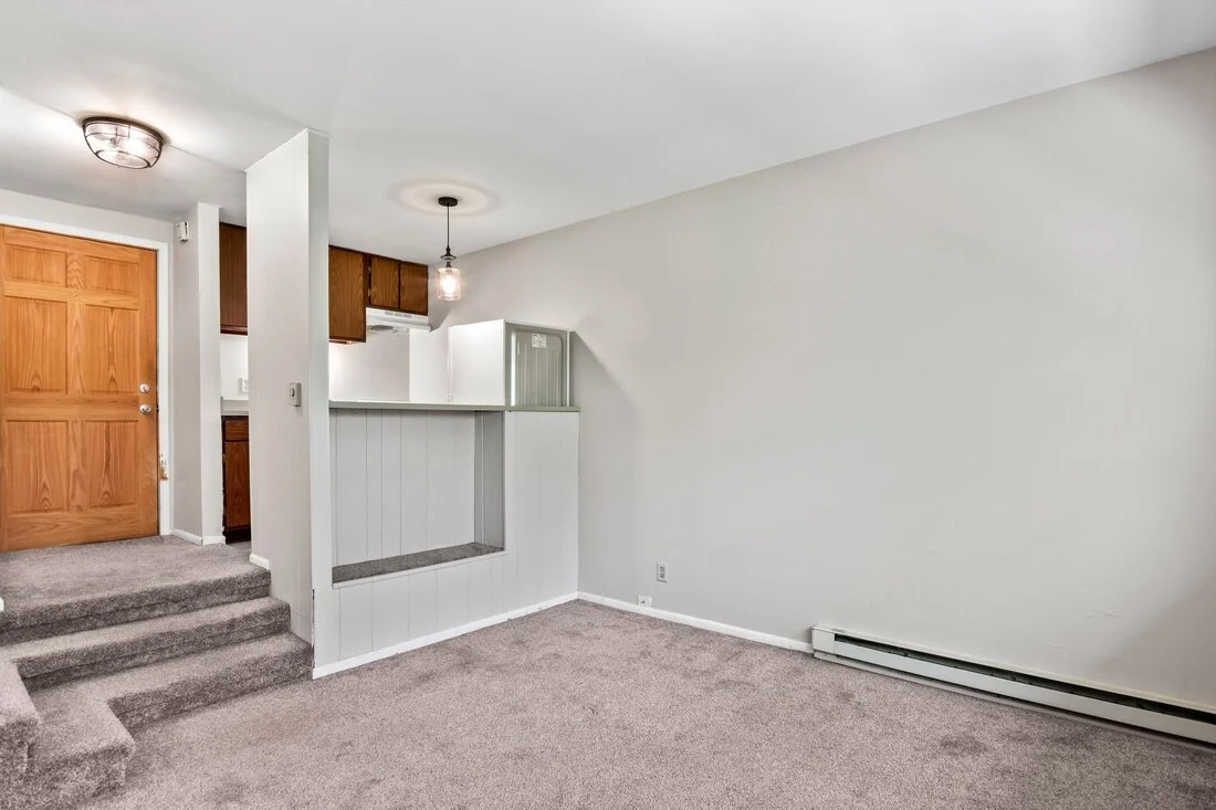 22-web-or-mls-1314-n-gammon-rd-unit-d_orig.jpg