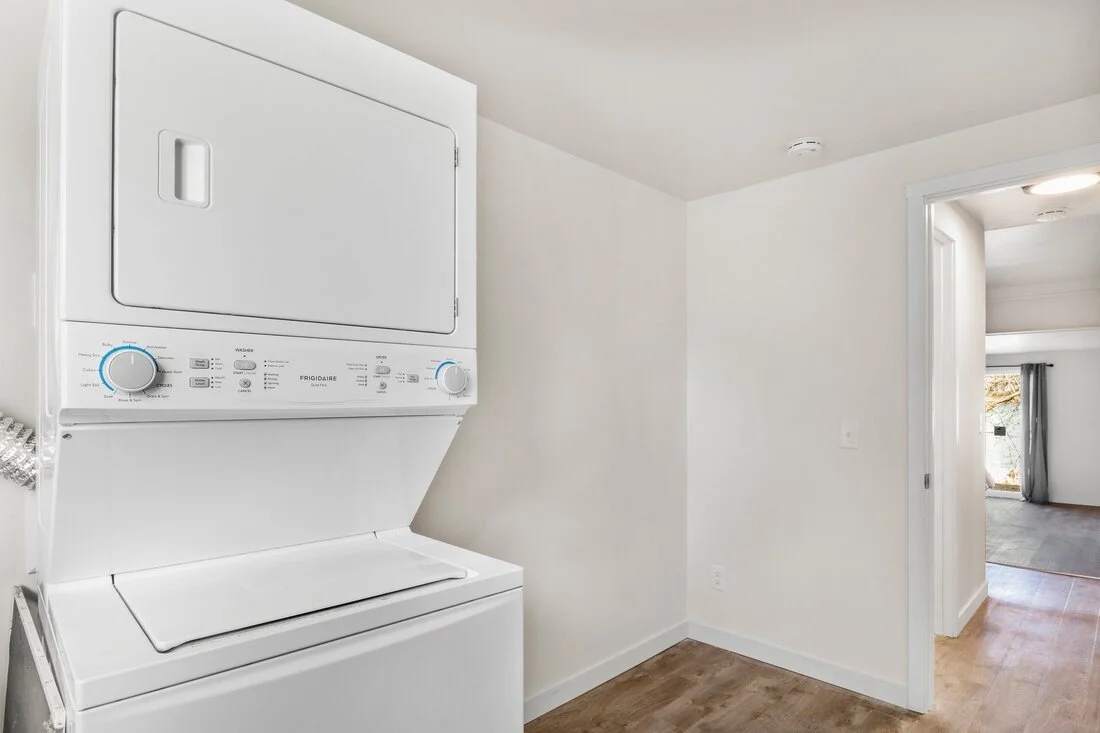 17-web-or-mls-1314-n-gammon-rd_orig.jpg