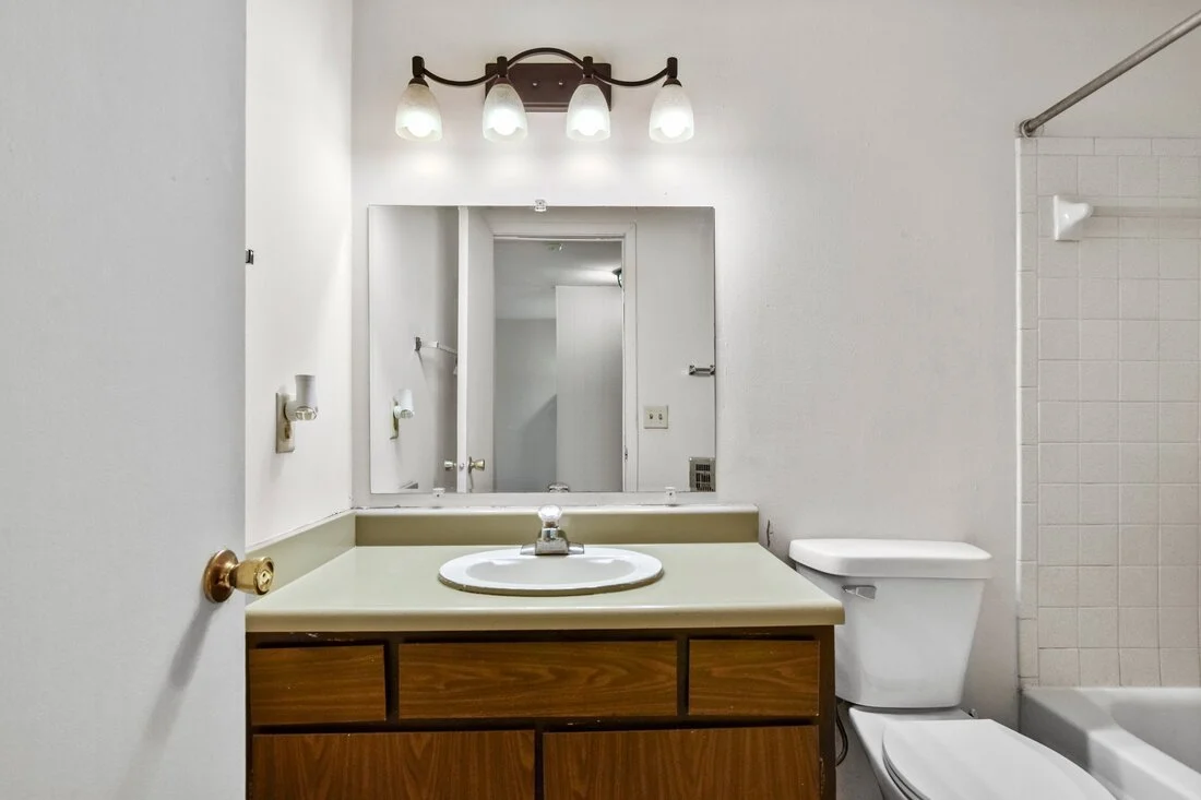 29-web-or-mls-1314-n-gammon-rd-unit-d_orig.jpg