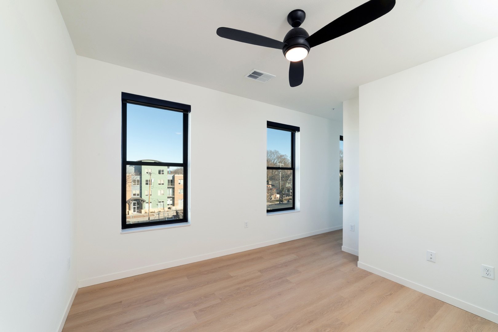 Irwin 12-5-24 1BR 401-201.jpg