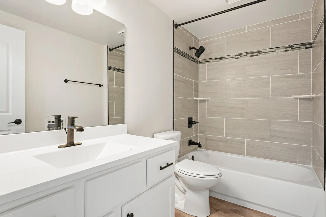11-web-or-mls-1314-n-gammon-rd-c_orig.jpg
