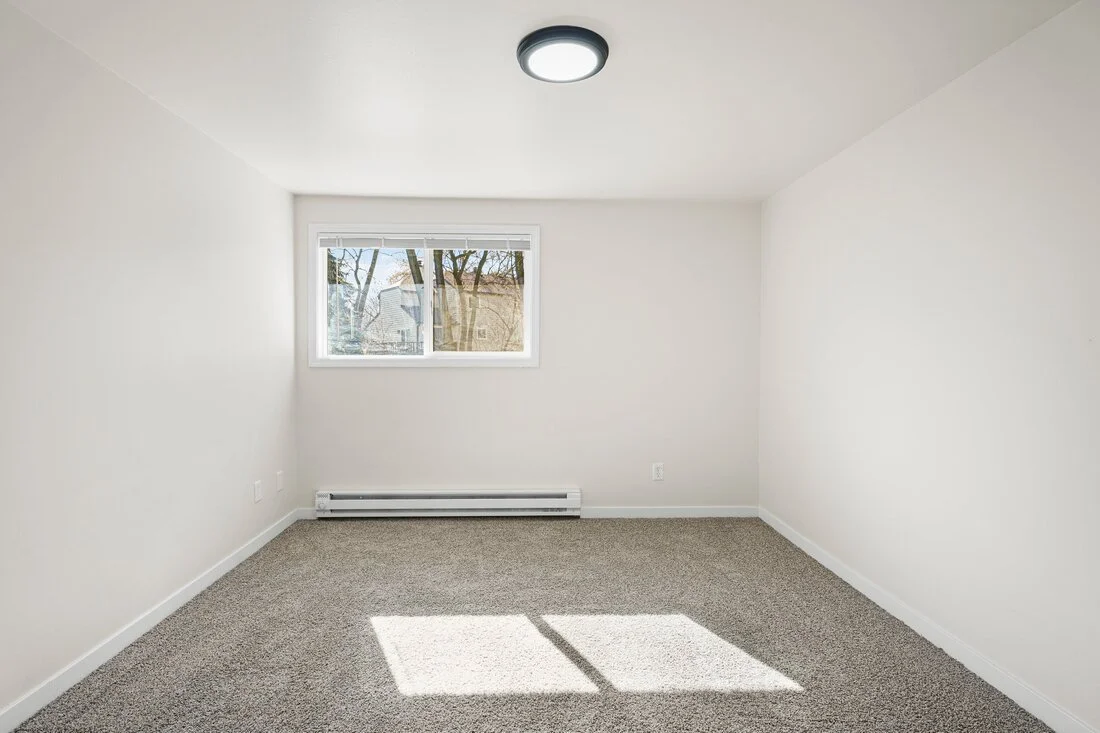 13-web-or-mls-1314-n-gammon-rd-c_orig.jpg