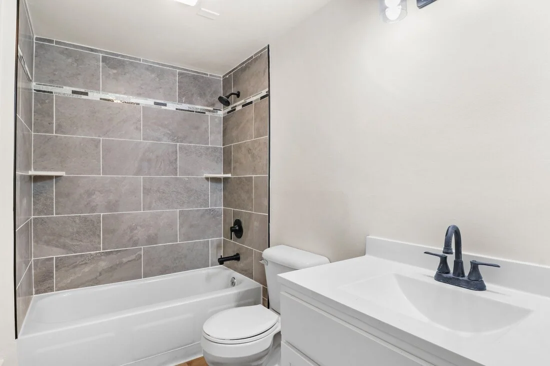14-web-or-mls-1314-n-gammon-rd_orig.jpg