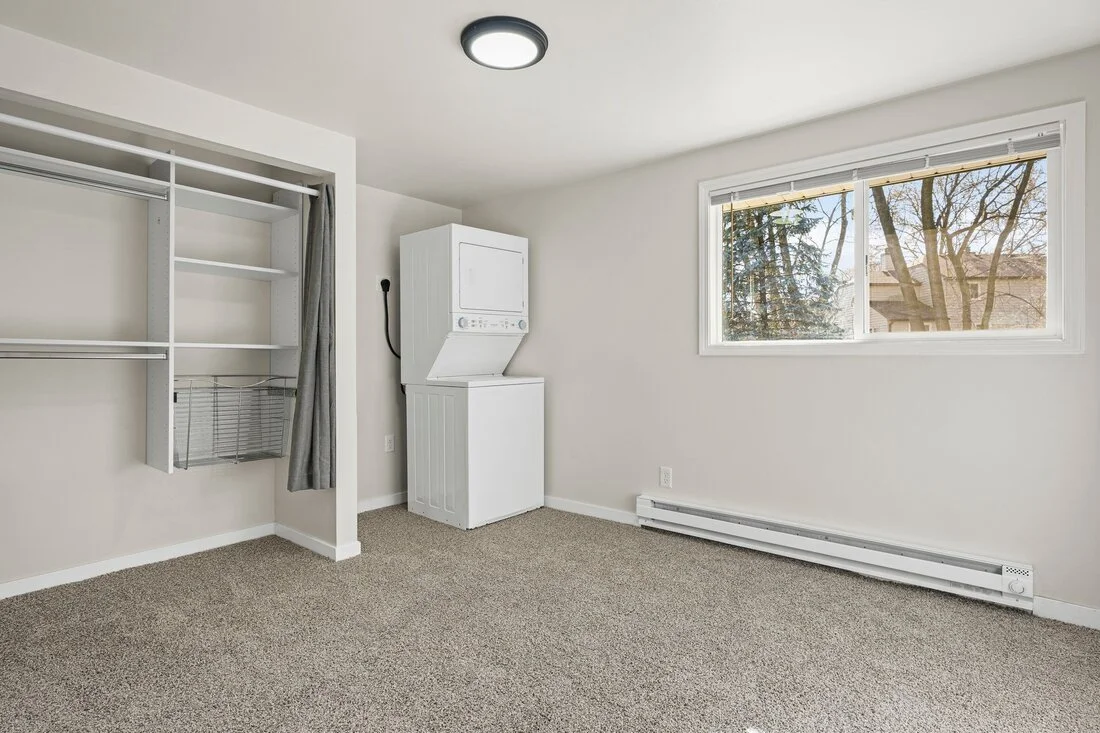 15-web-or-mls-1314-n-gammon-rd-c_orig.jpg