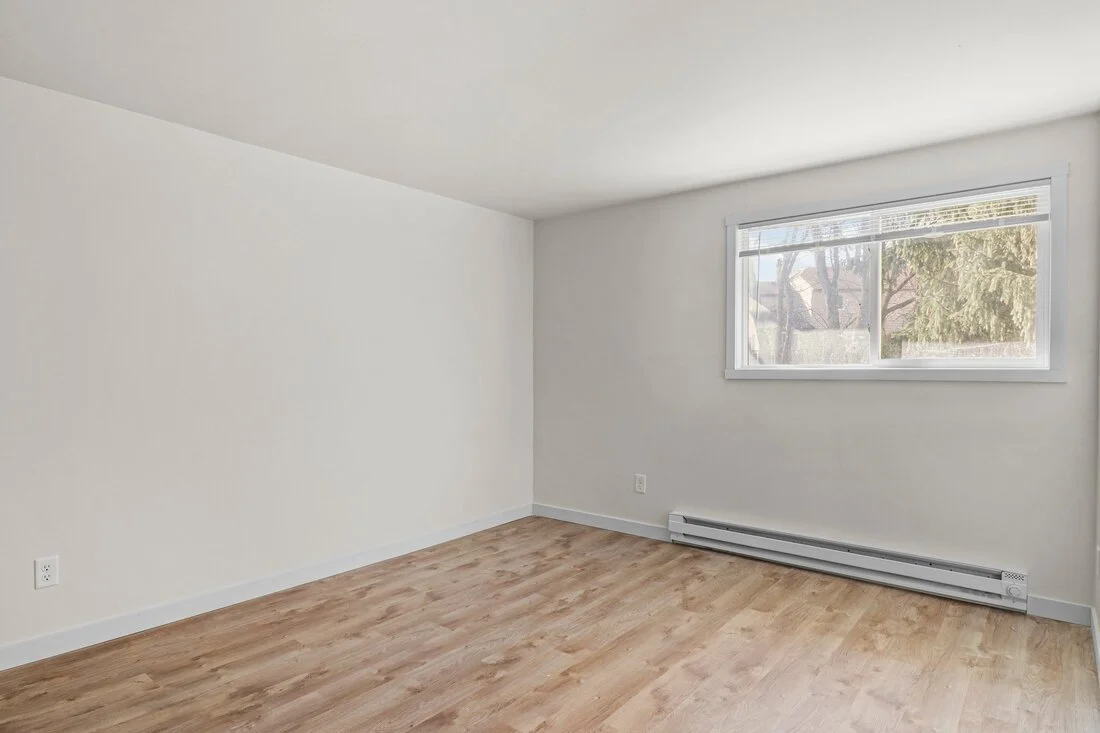 20-web-or-mls-1314-n-gammon-rd_orig.jpg