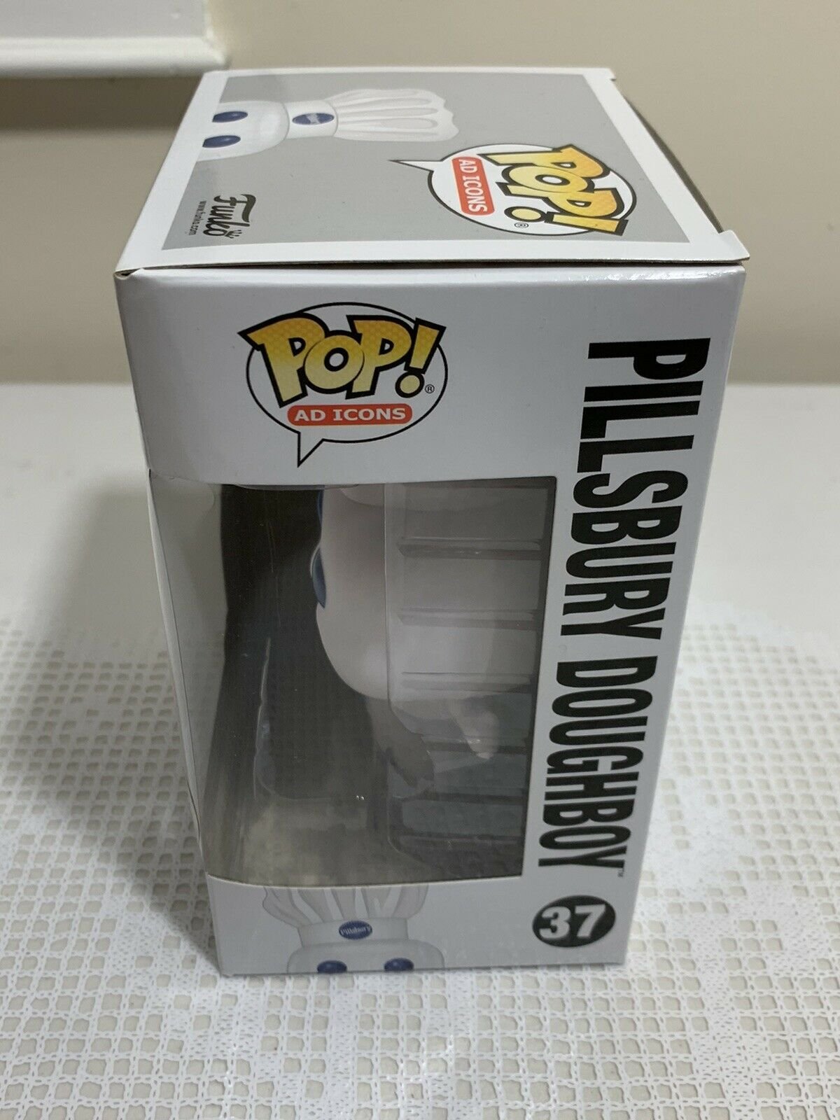 funko-pop-ad-icons-37-pillsbury-doughboy-funko-shop-exclusive-2.jpeg