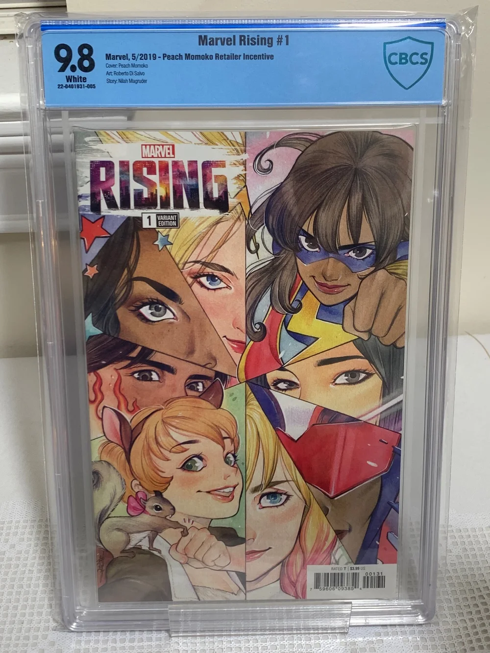 MARVEL RISING #1 Peach Momoko 1:25 Variant CBCS 9.8 Kamala