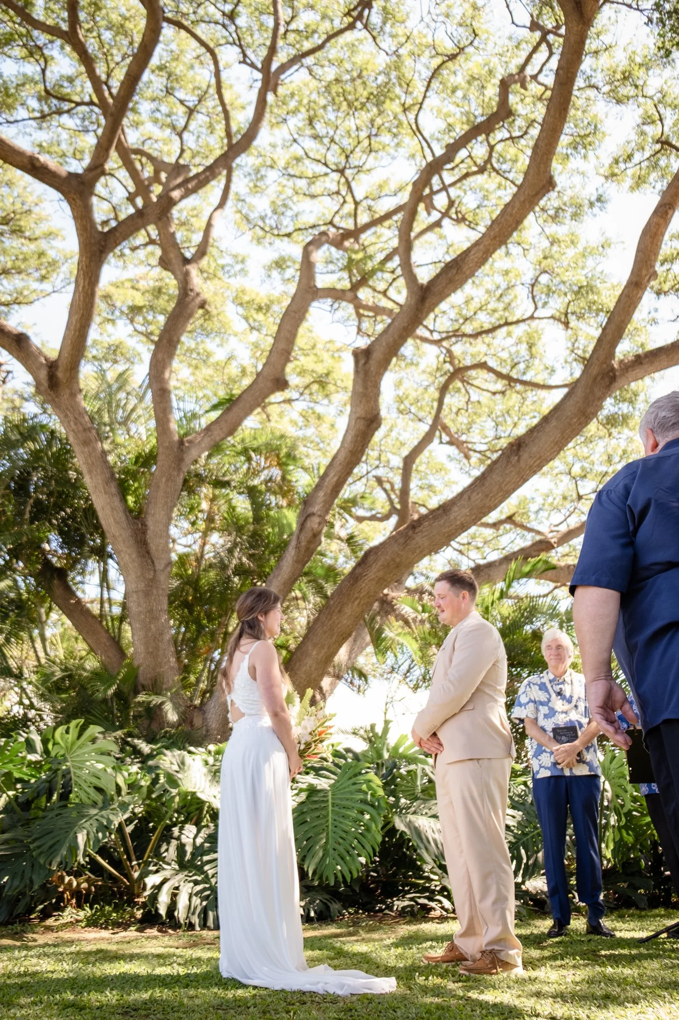 Greg and Megan (159 of 771).jpg