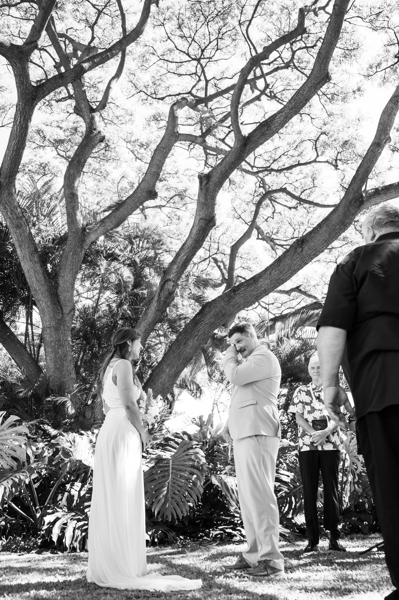 Greg and Megan (161 of 771).jpg