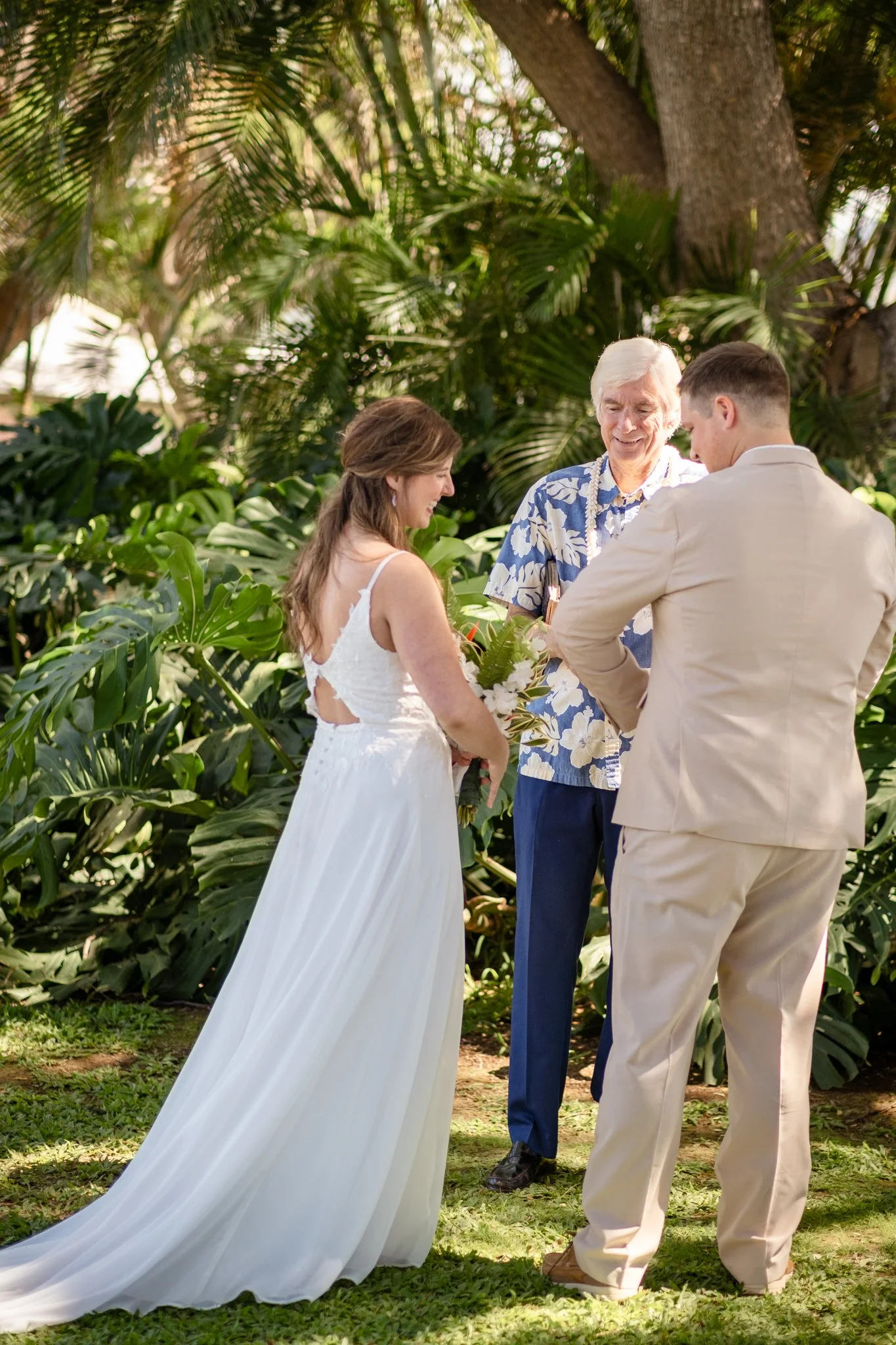 Greg and Megan (175 of 771).jpg