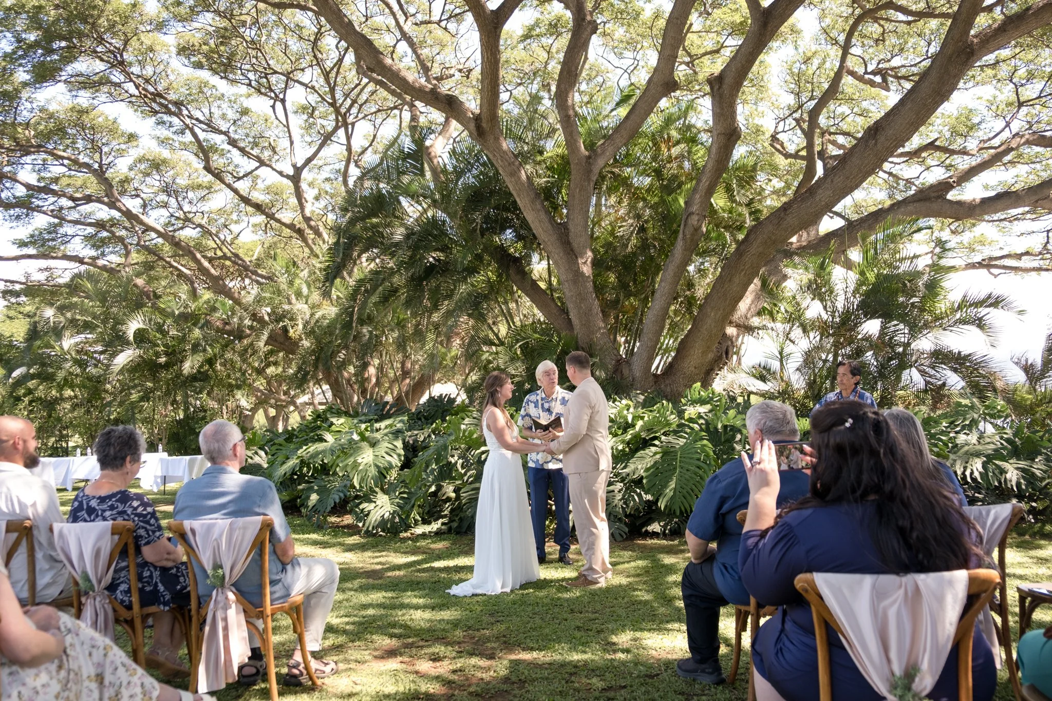 Greg and Megan (193 of 771).jpg