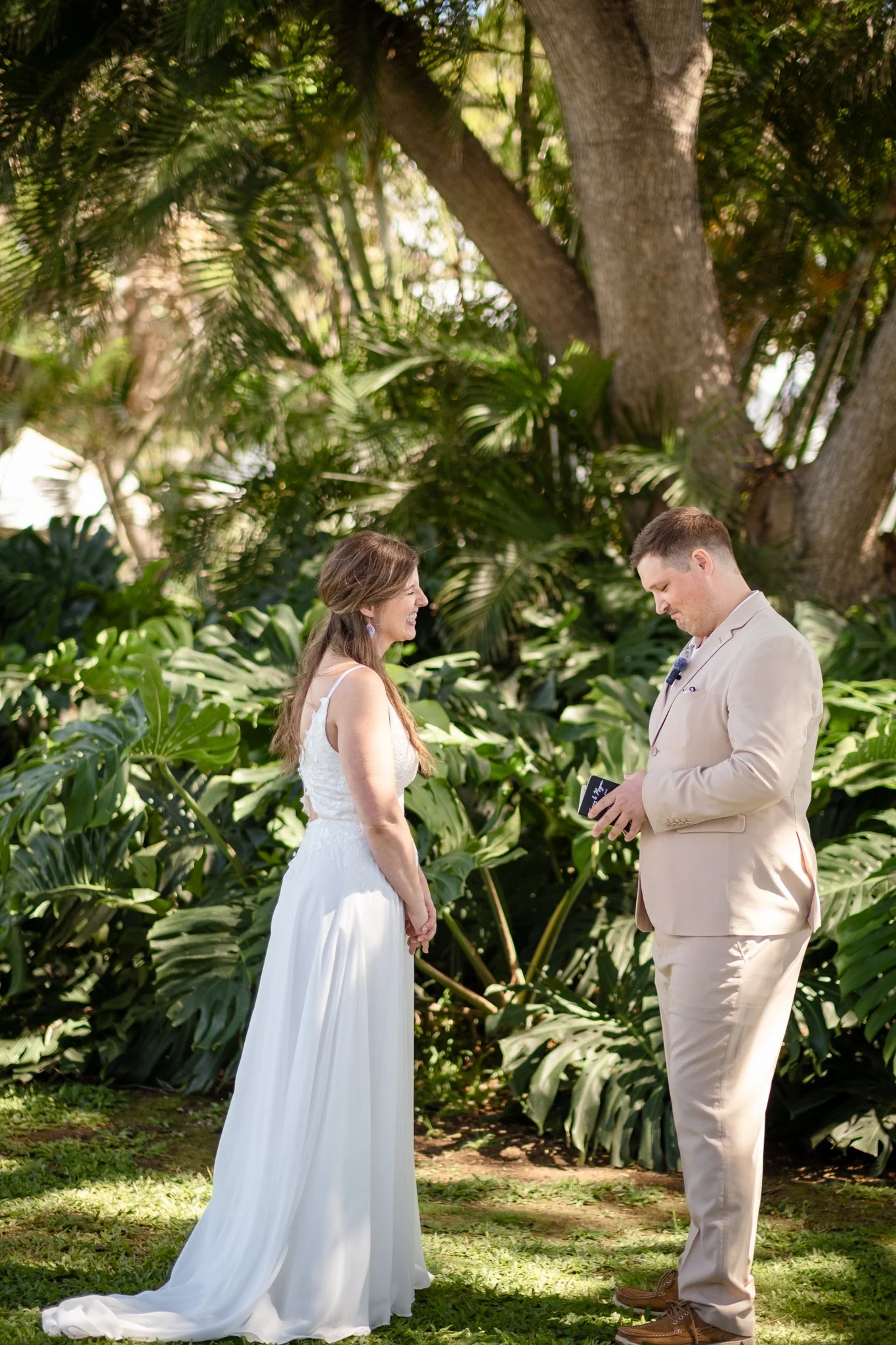 Greg and Megan (209 of 771).jpg