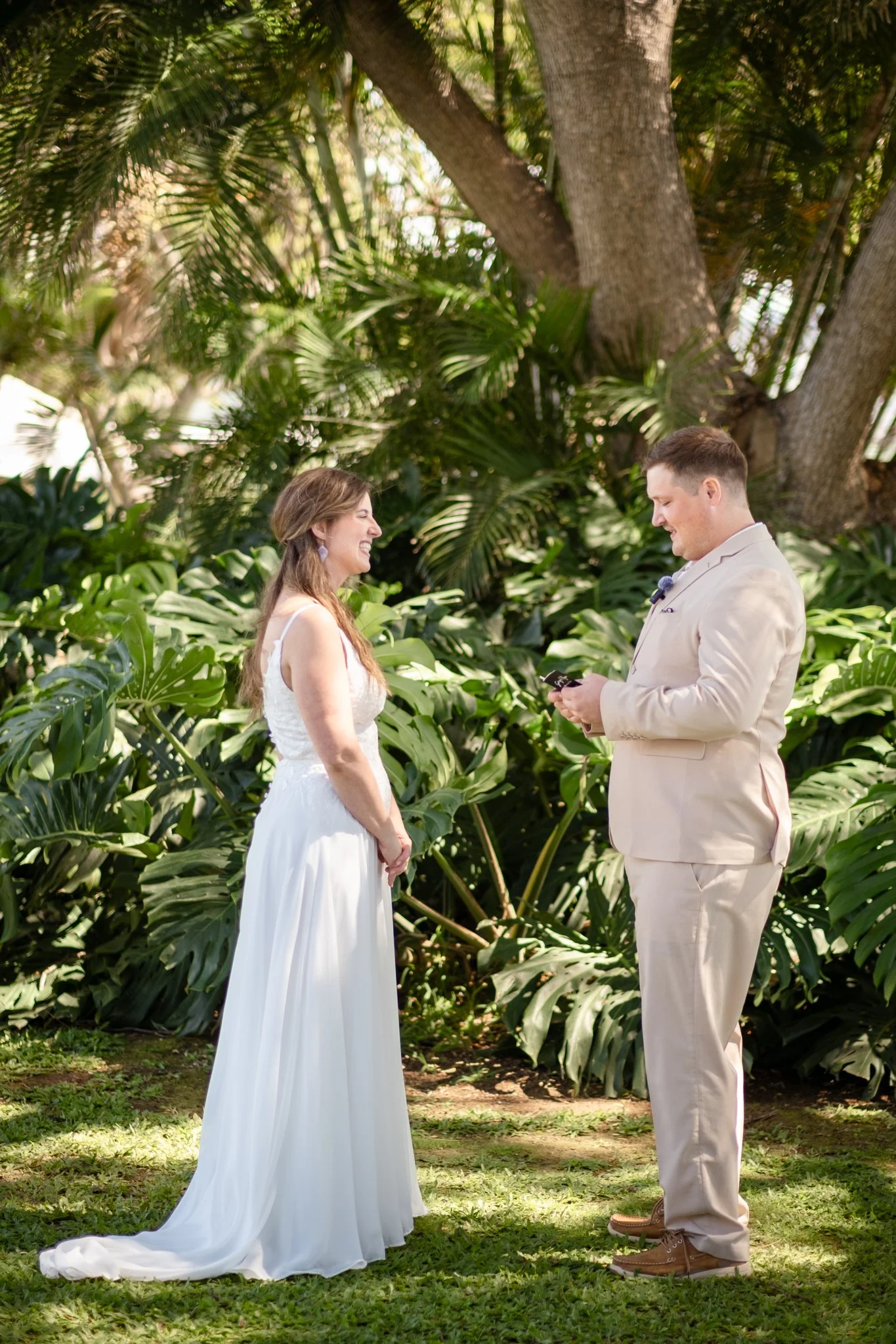 Greg and Megan (212 of 771).jpg