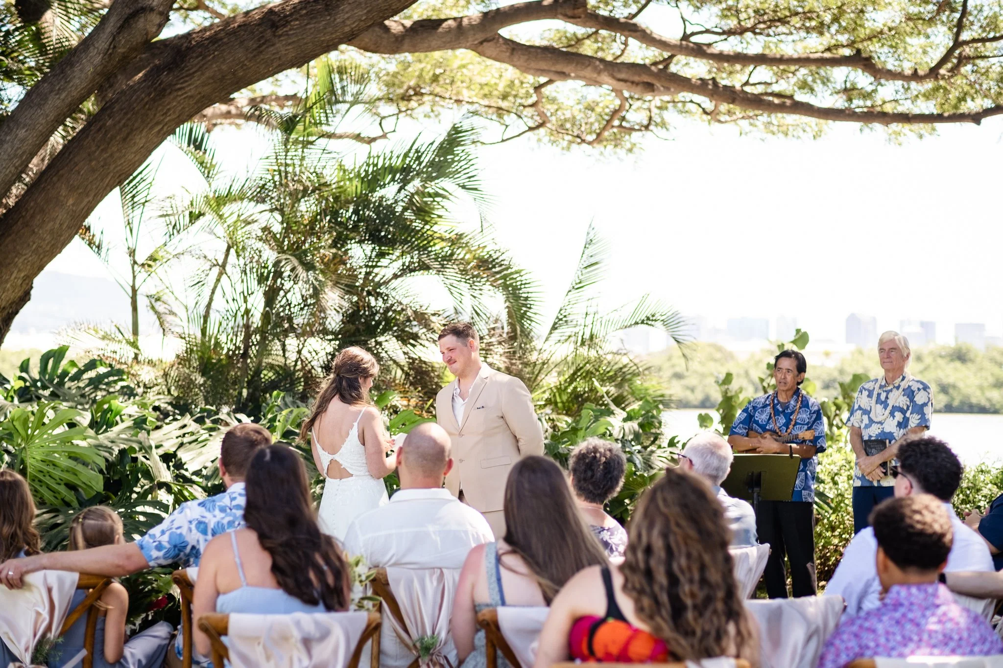 Greg and Megan (246 of 771).jpg