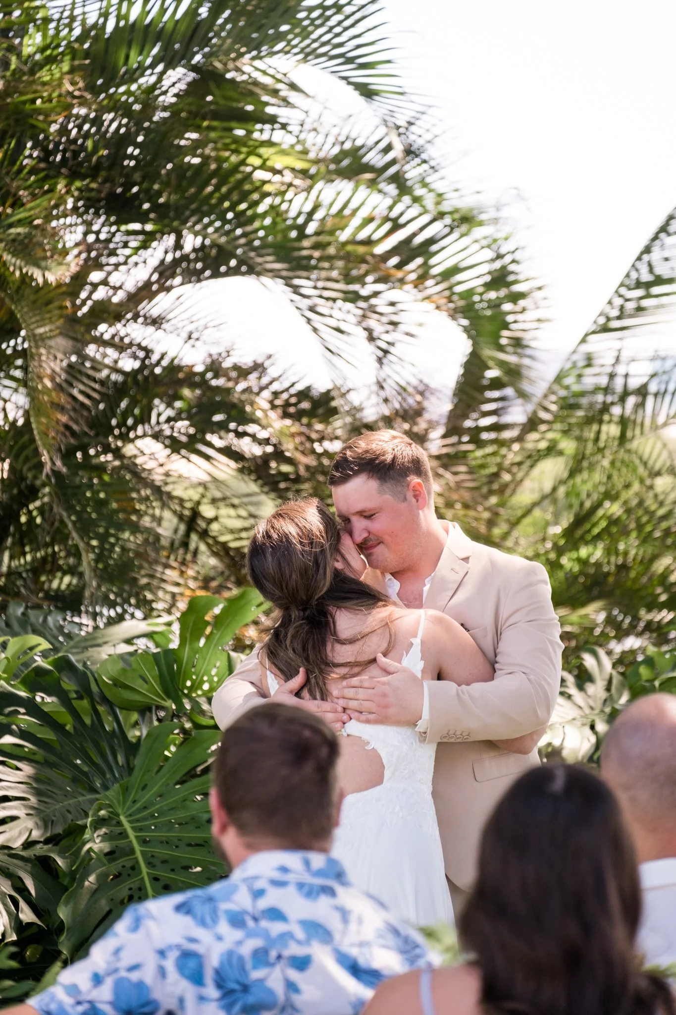 Greg and Megan (249 of 771).jpg