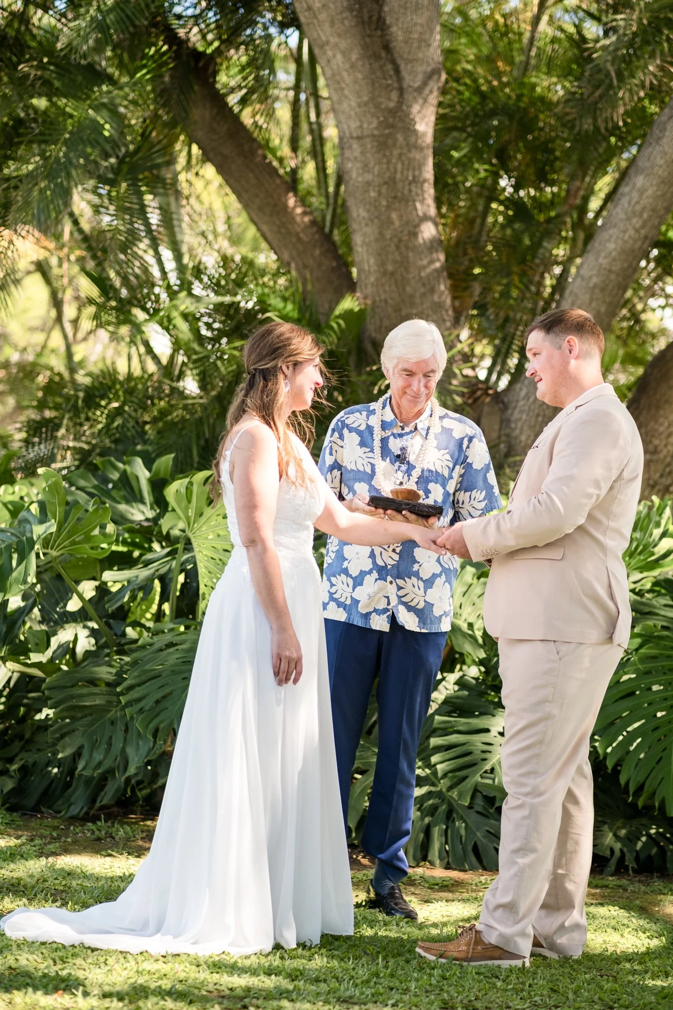 Greg and Megan (261 of 771).jpg