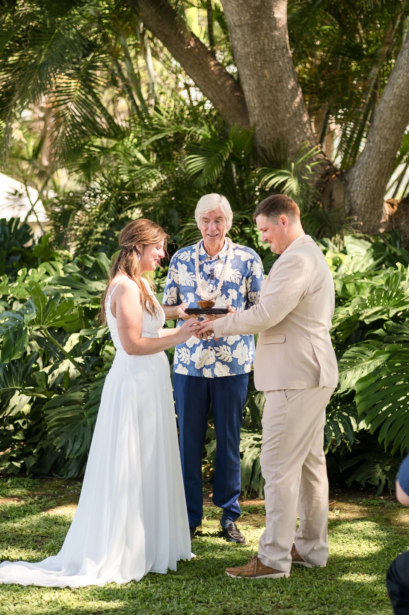 Greg and Megan (262 of 771).jpg