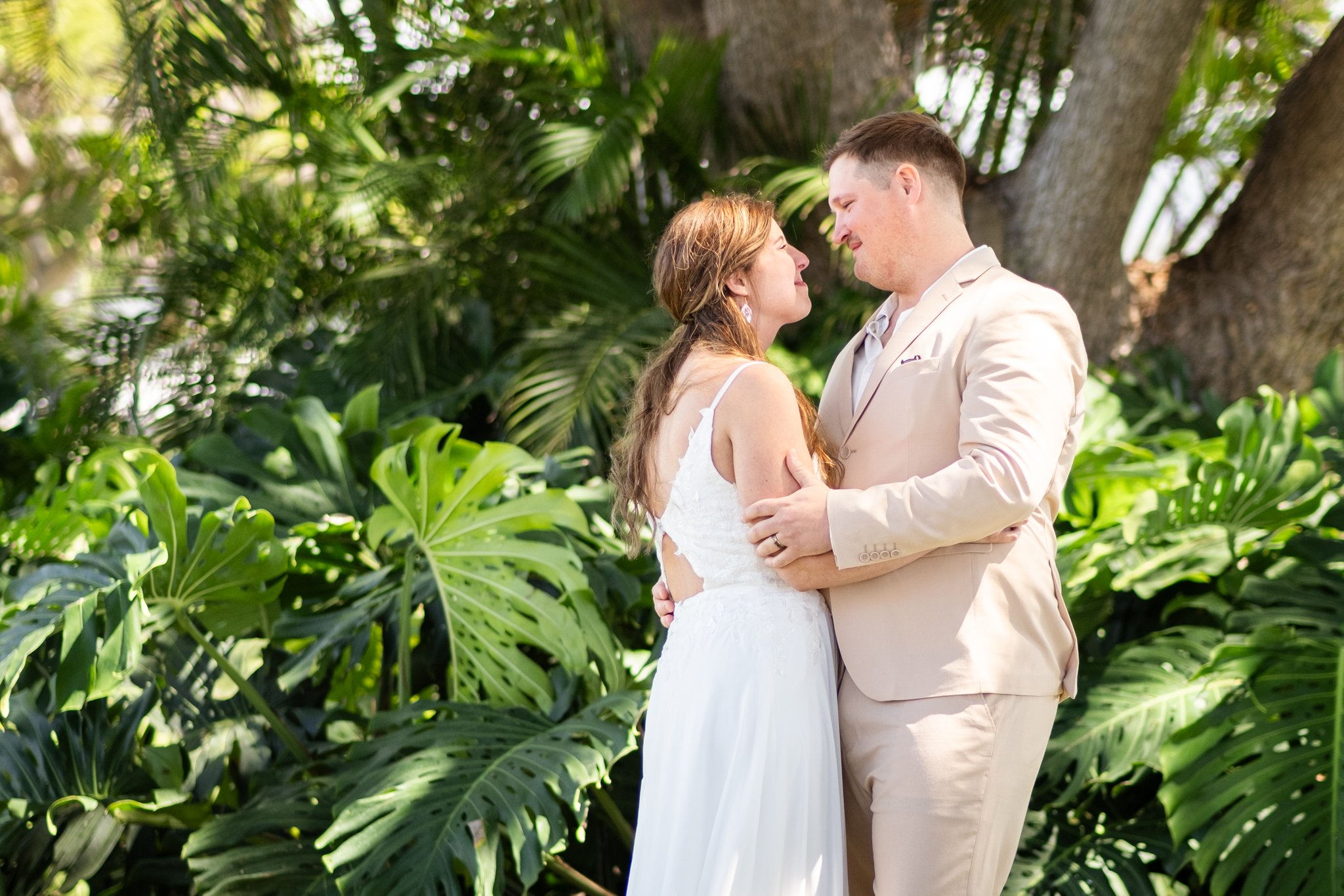 Greg and Megan (279 of 771).jpg