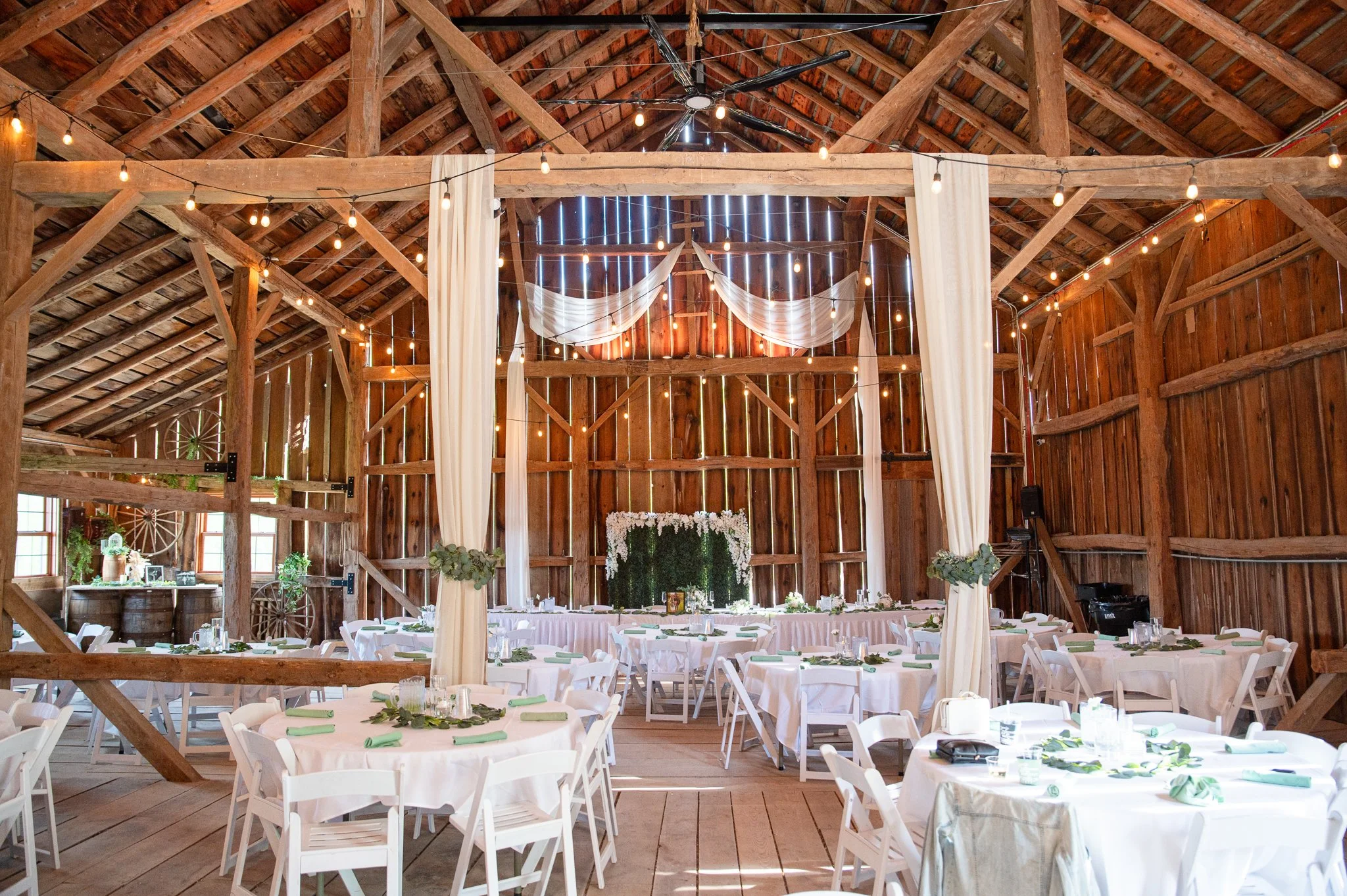 Nathan and Jenna (463 of 692).jpg